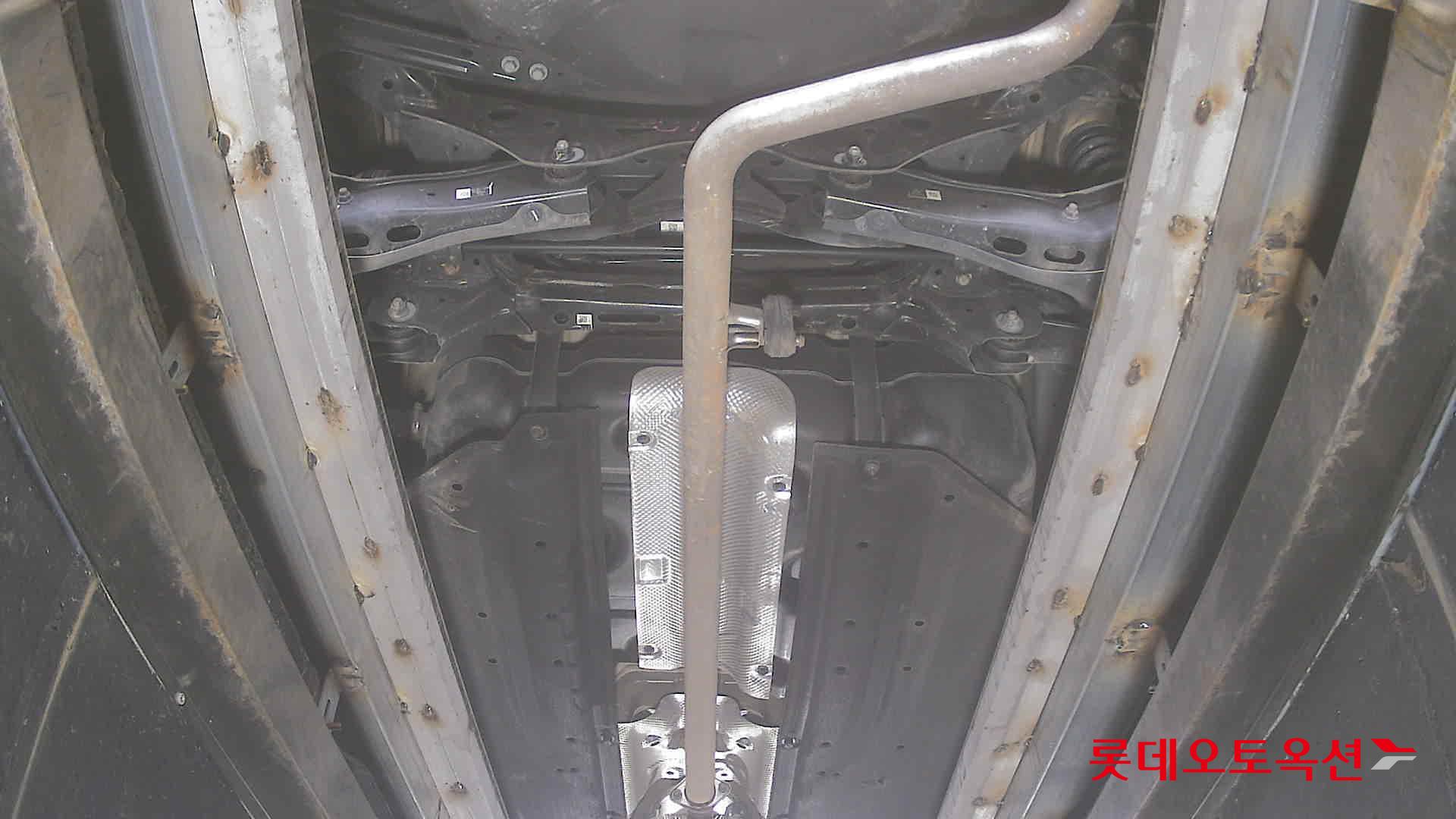 Hyundai Sonata - 2