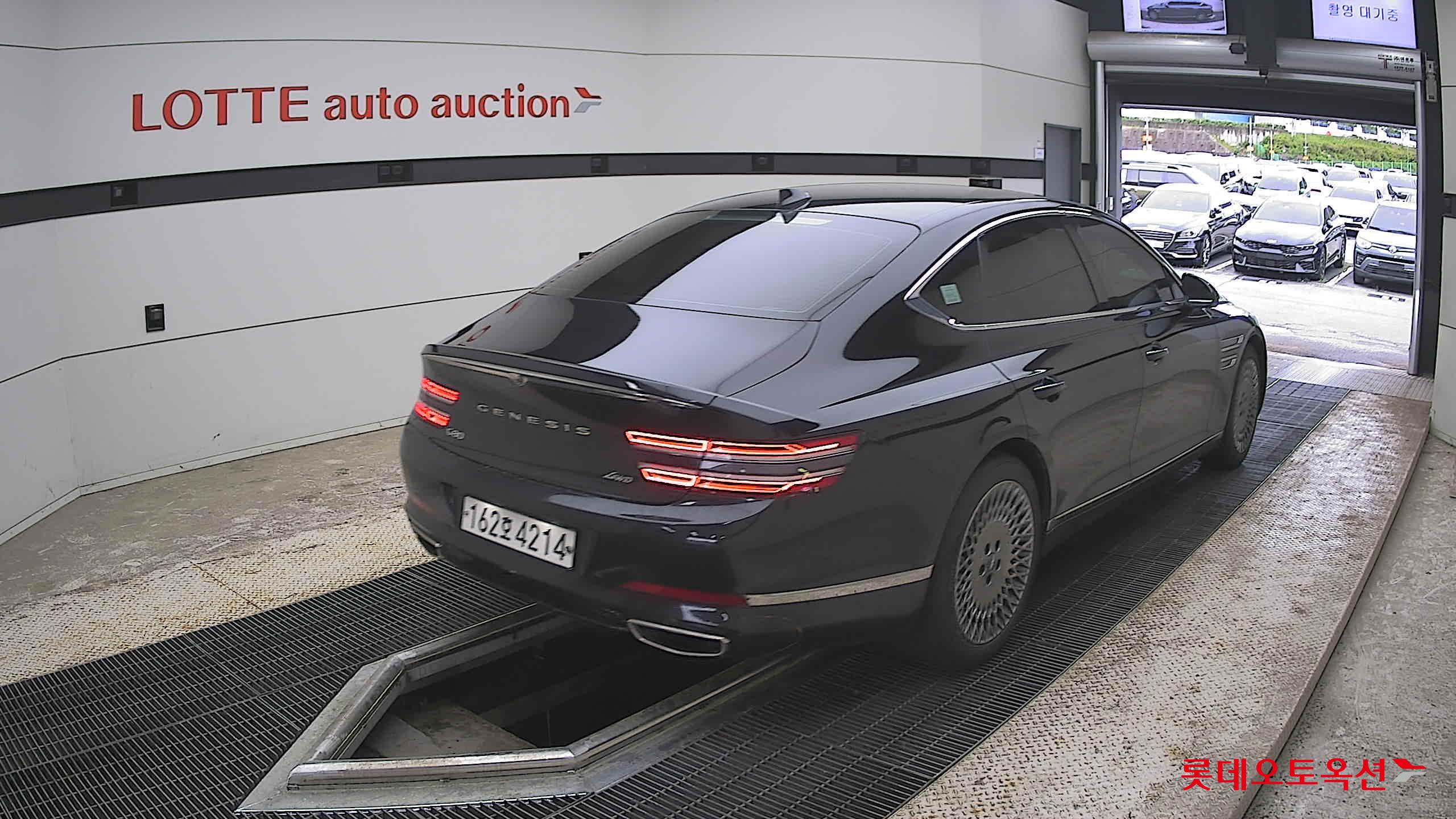 Genesis G80 - 5