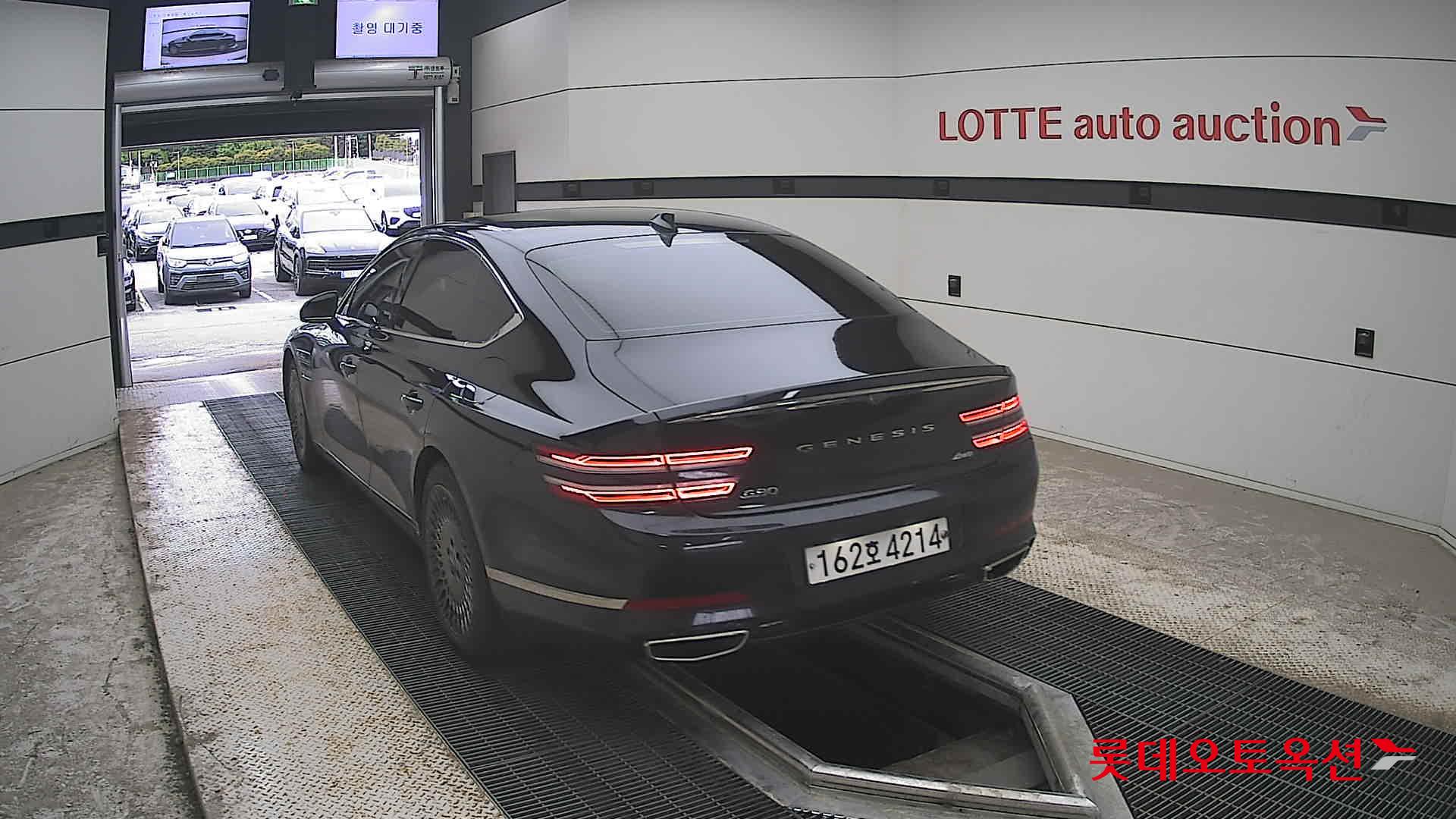 Genesis G80 - 16