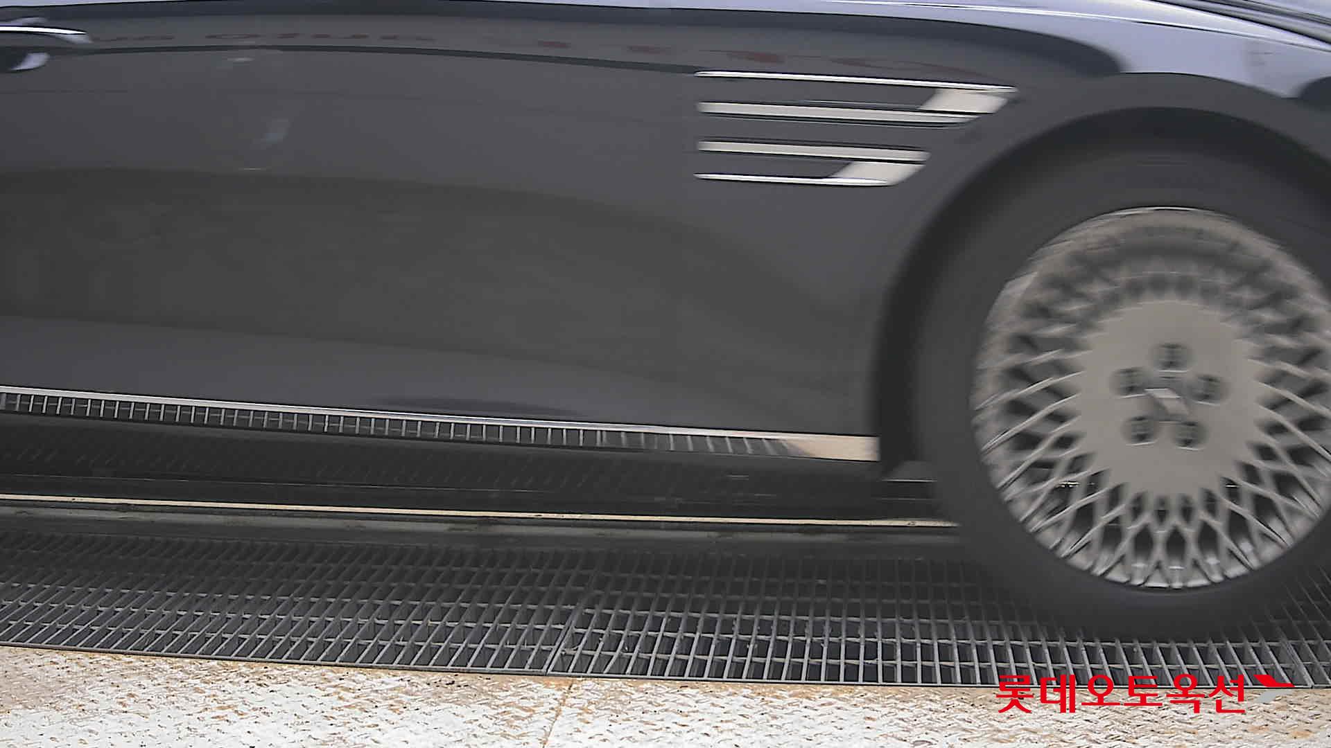Genesis G80 - 27