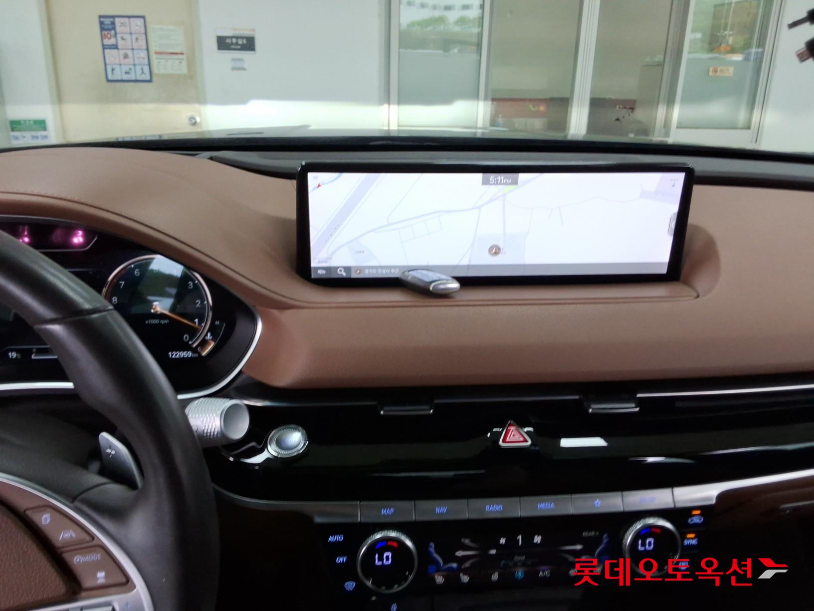 Genesis G80 - 32