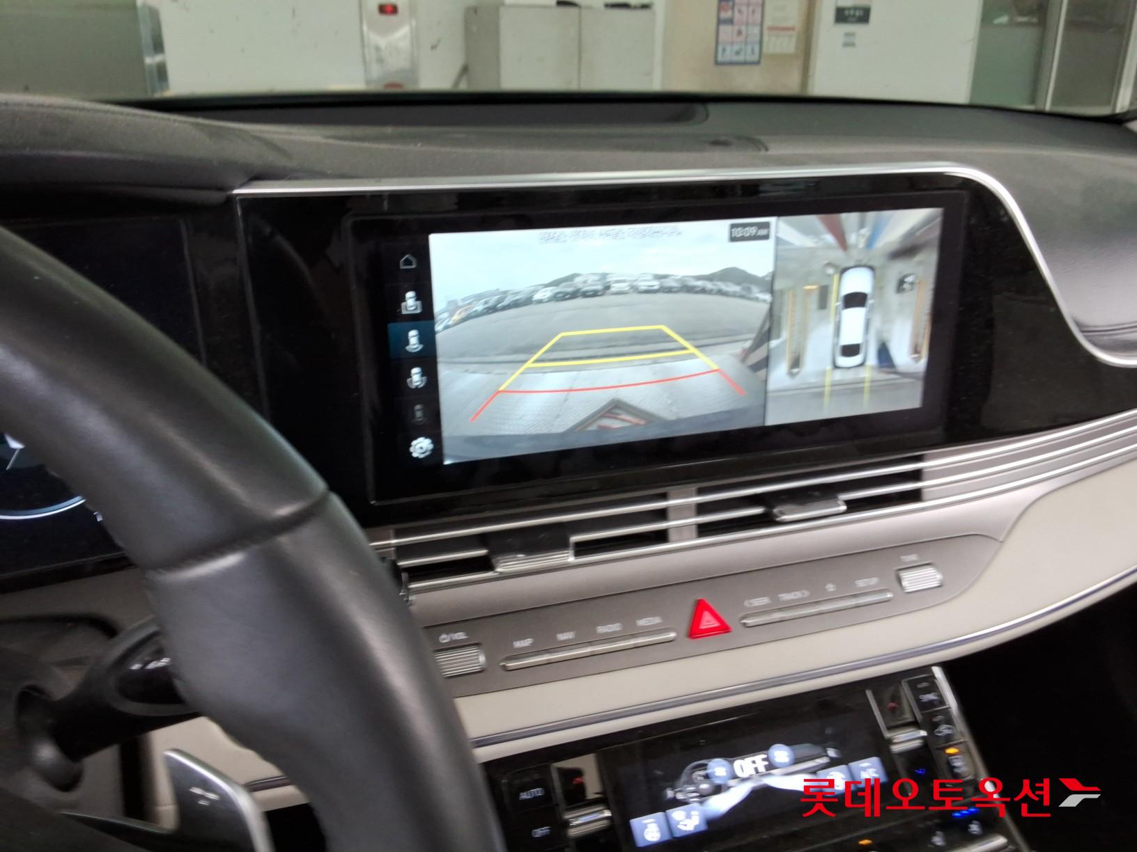 Hyundai Grandeur - 31