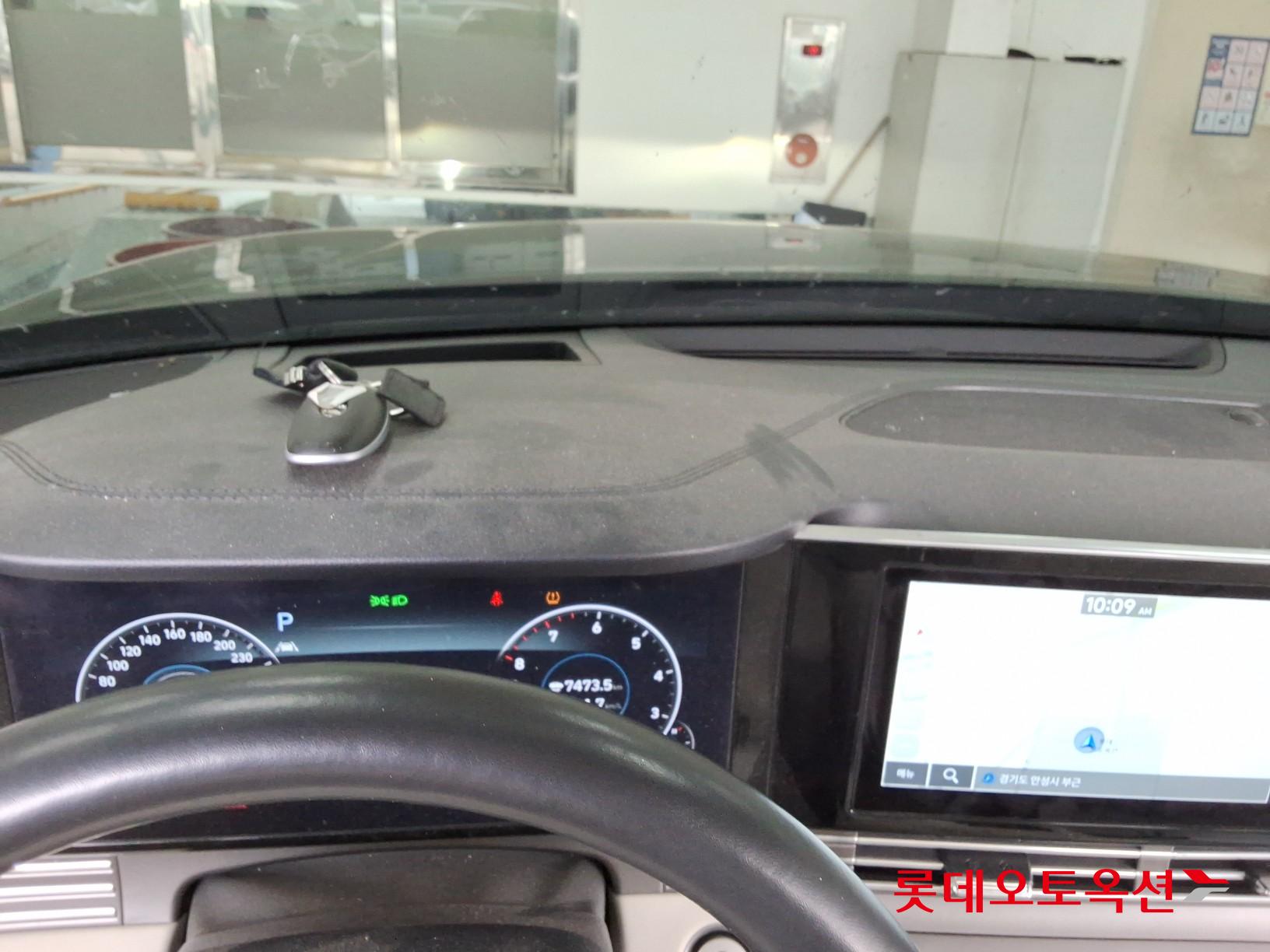Hyundai Grandeur - 34