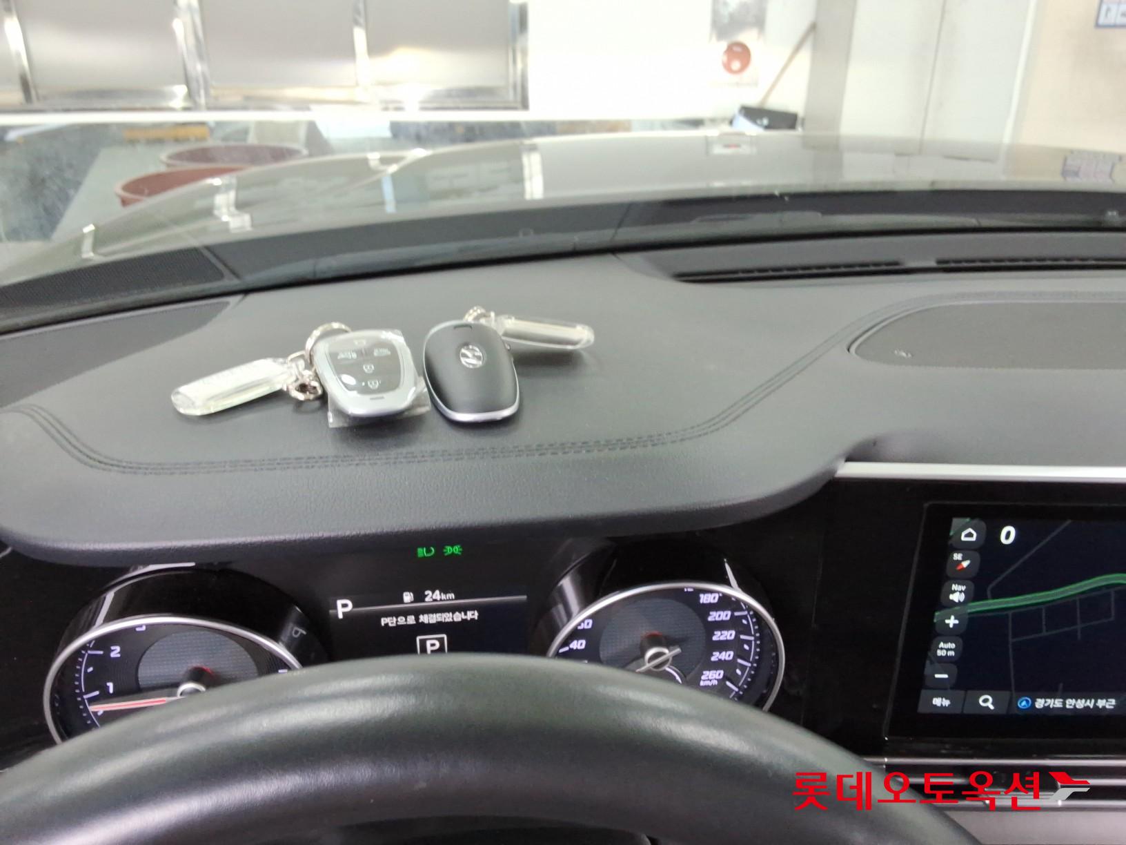 Hyundai Grandeur - 34