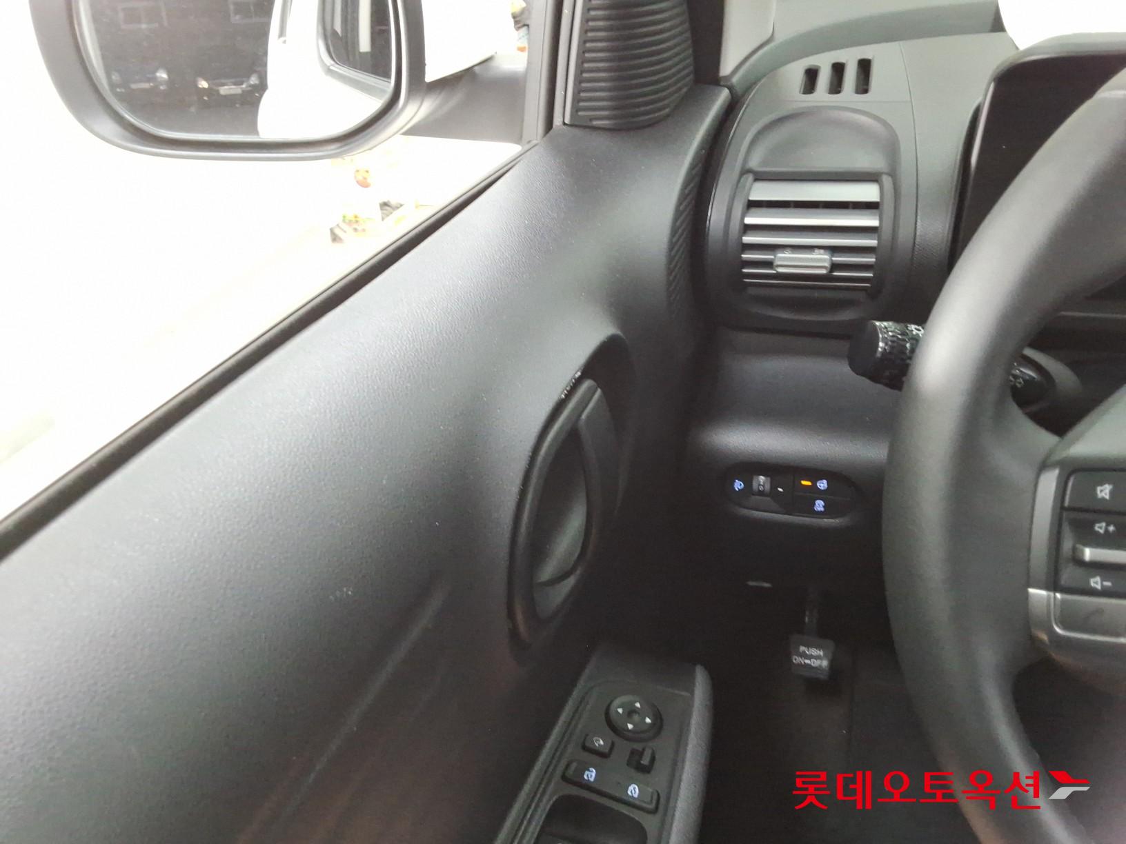Hyundai Casper - 29