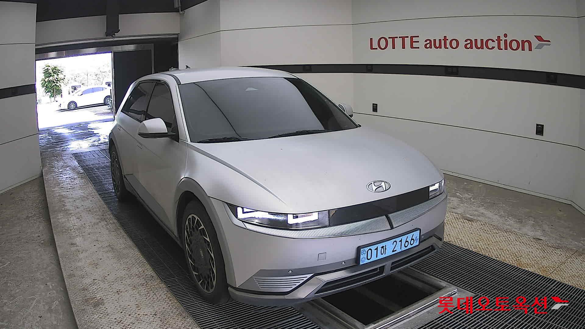 Hyundai Ioniq 5 - 24