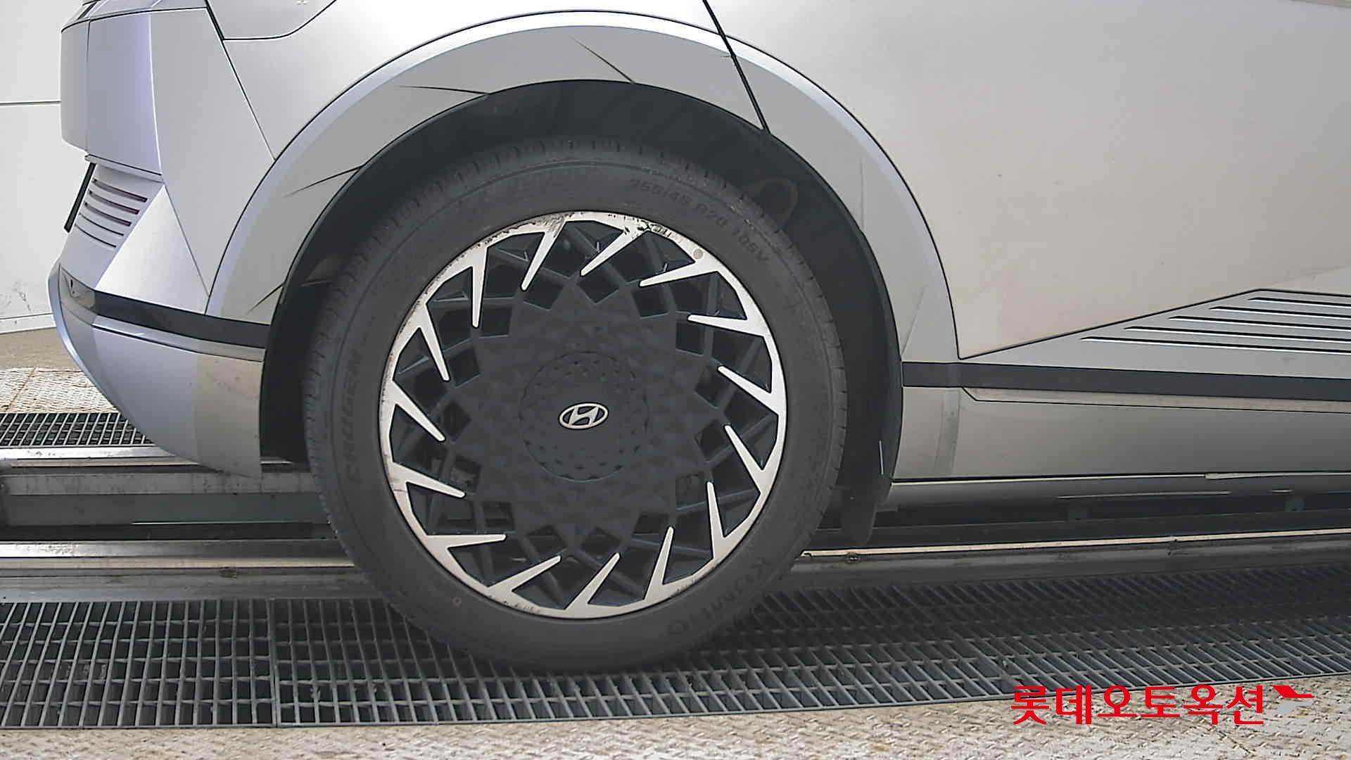 Hyundai Ioniq 5 - 28