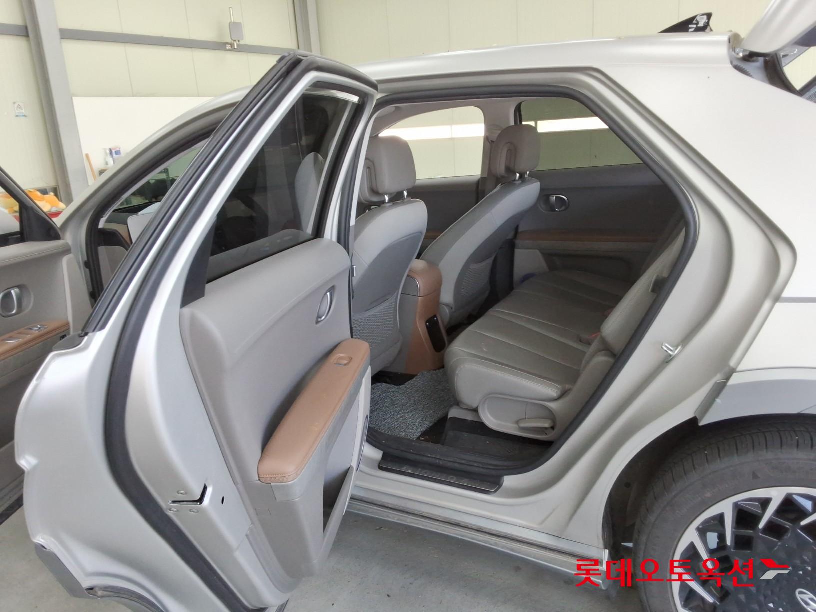 Hyundai Ioniq 5 - 38