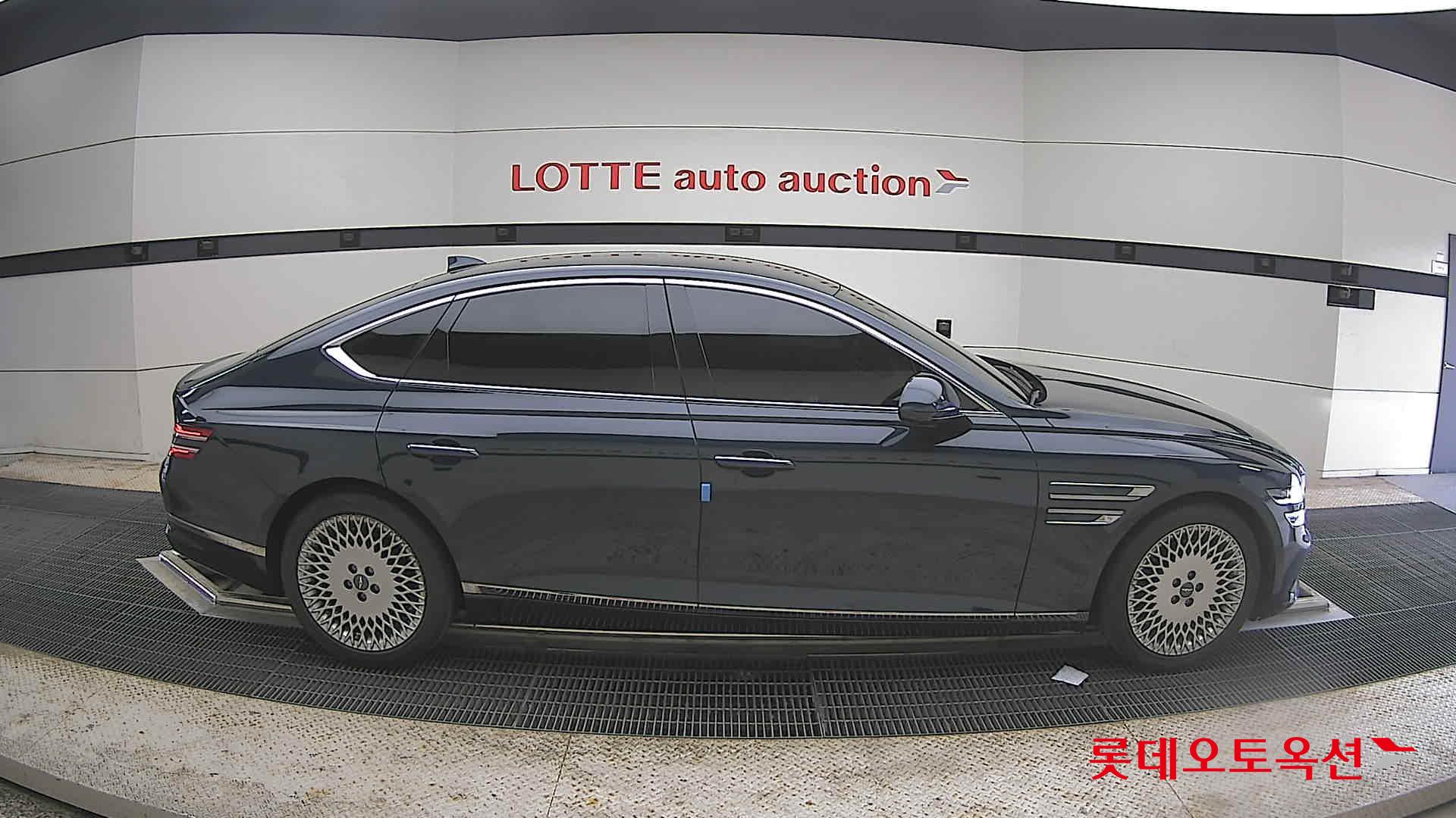 Genesis G80 - 21
