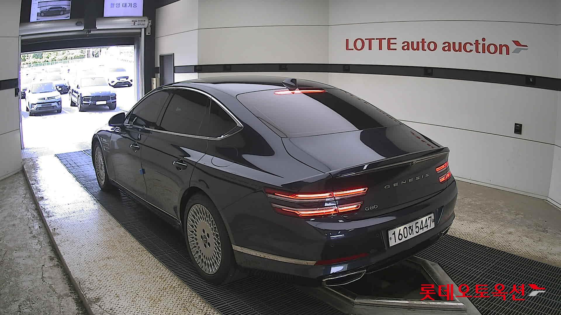 Genesis G80 - 4