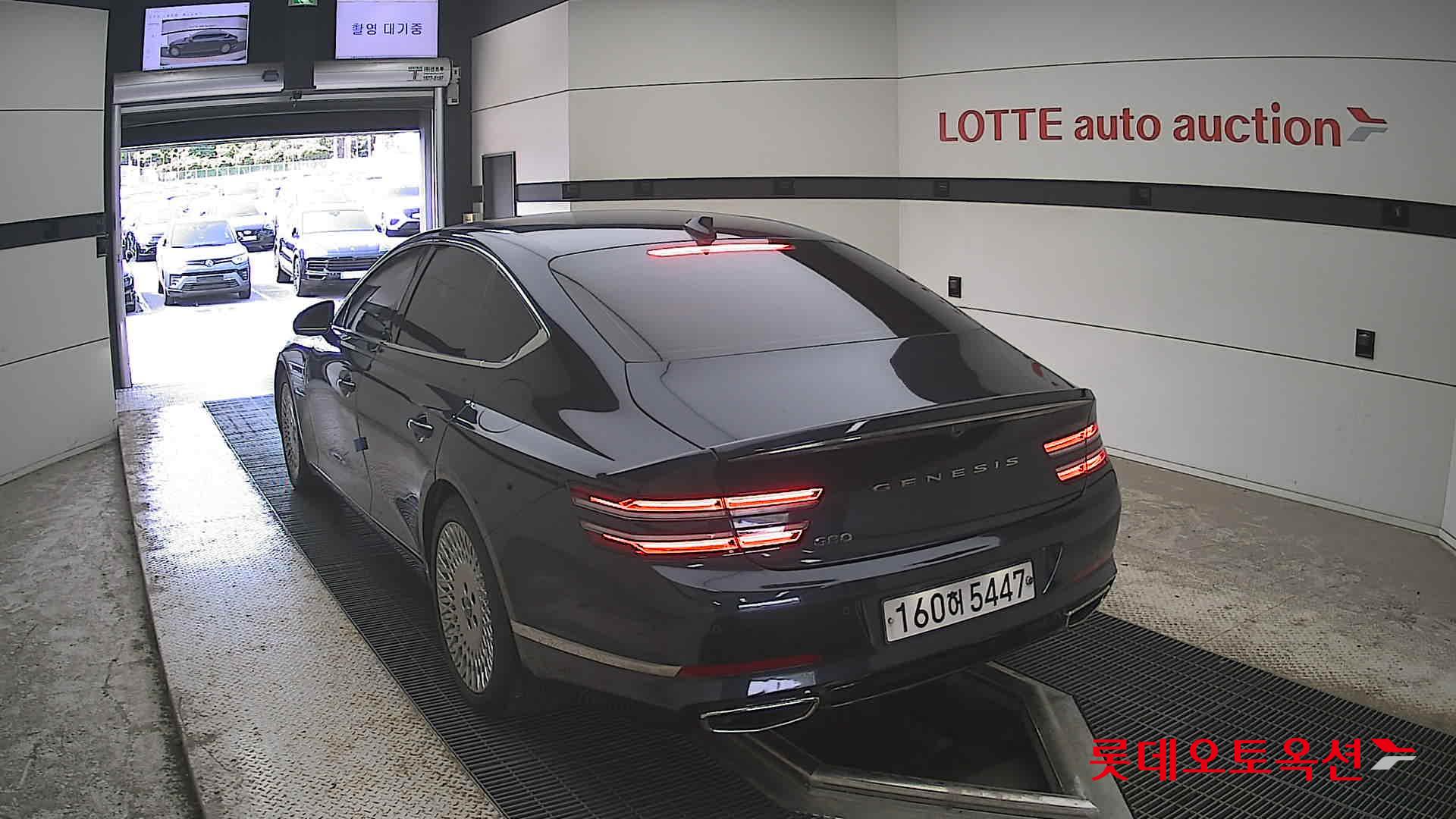 Genesis G80 - 16