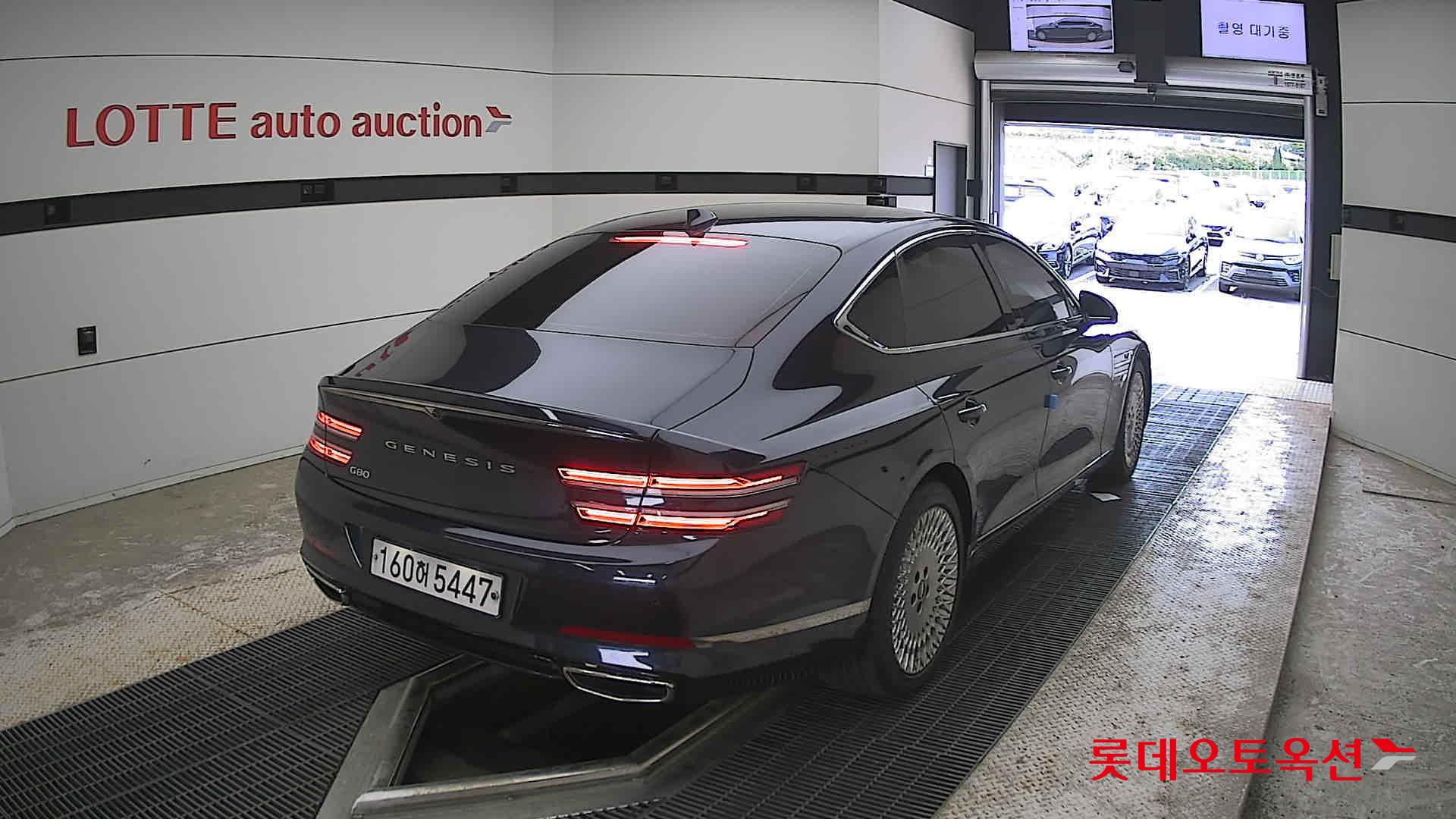 Genesis G80 - 18