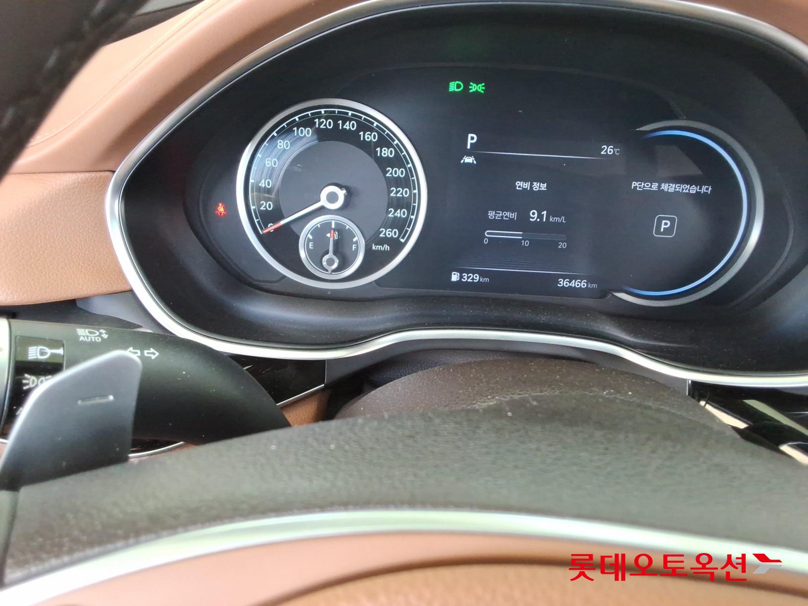 Genesis G80 - 35