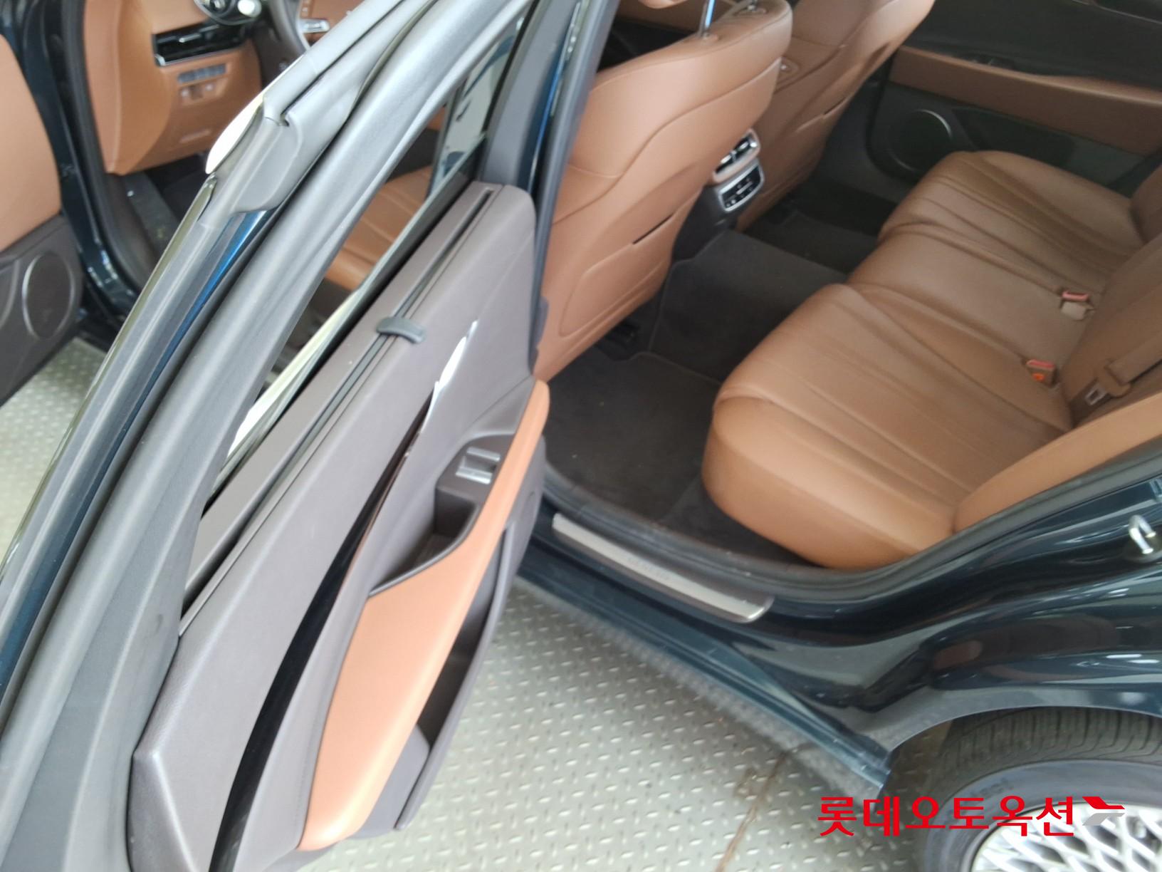 Genesis G80 - 38
