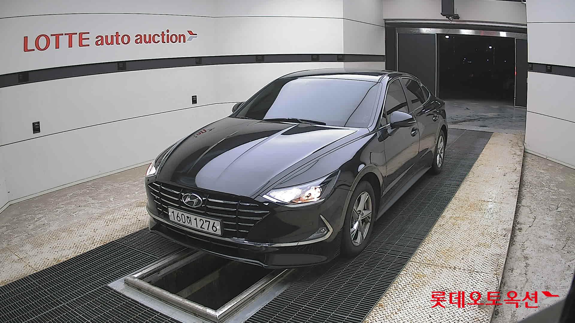 Hyundai Sonata - 10
