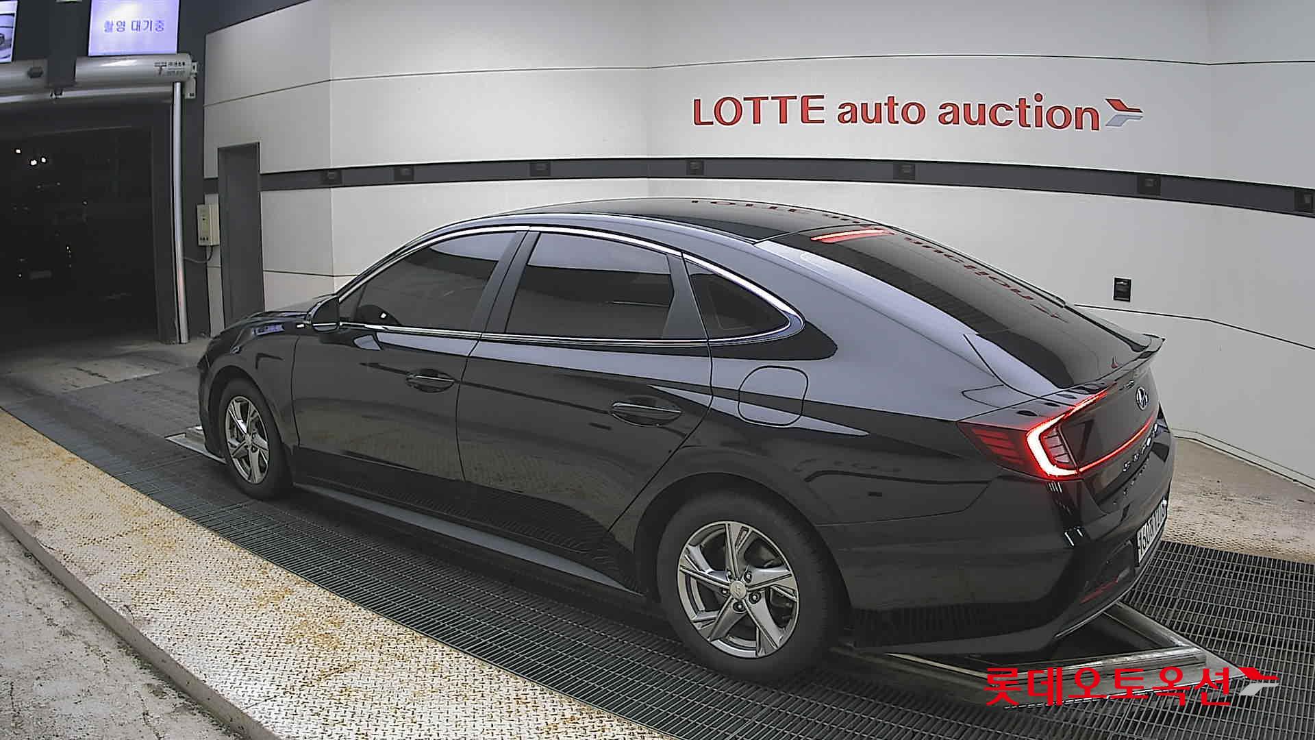 Hyundai Sonata - 15