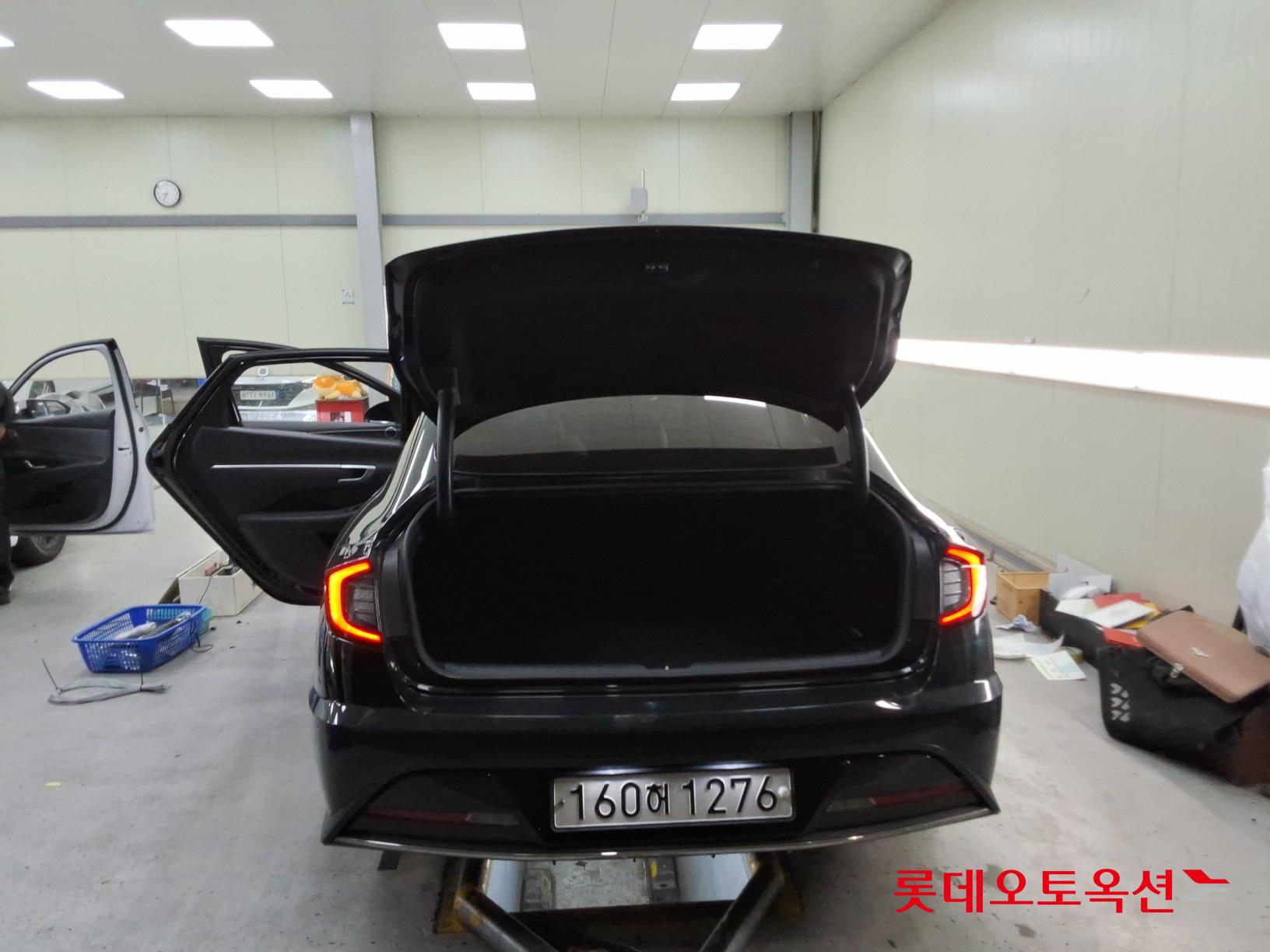 Hyundai Sonata - 9