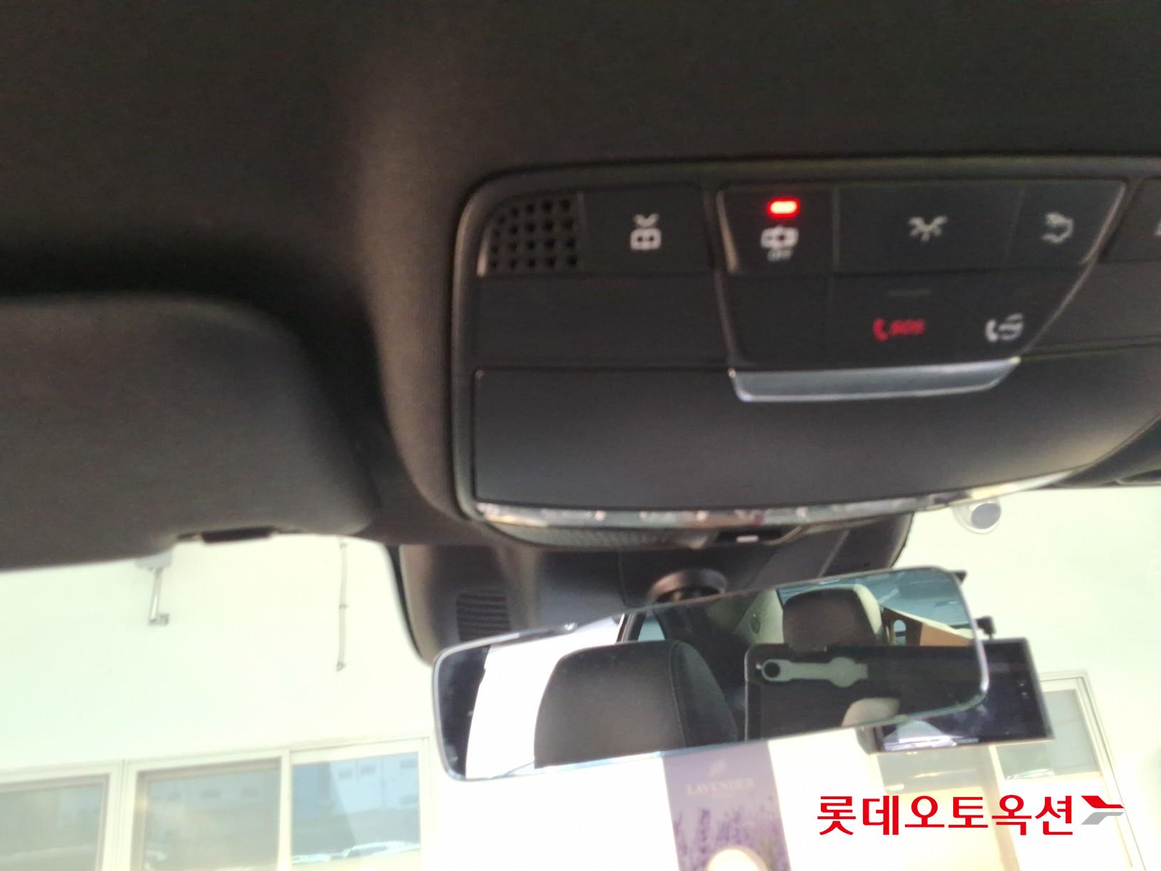 메르세데스-벤츠 E-클래스 - 35