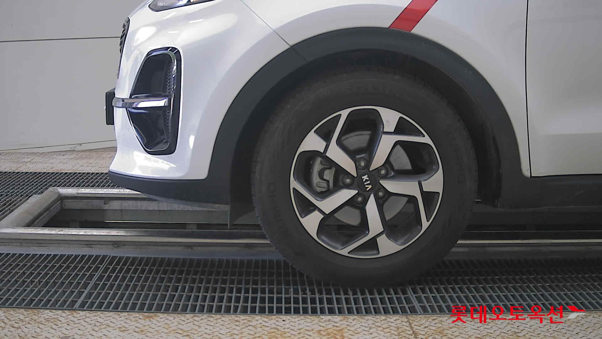 Kia Sportage - 25