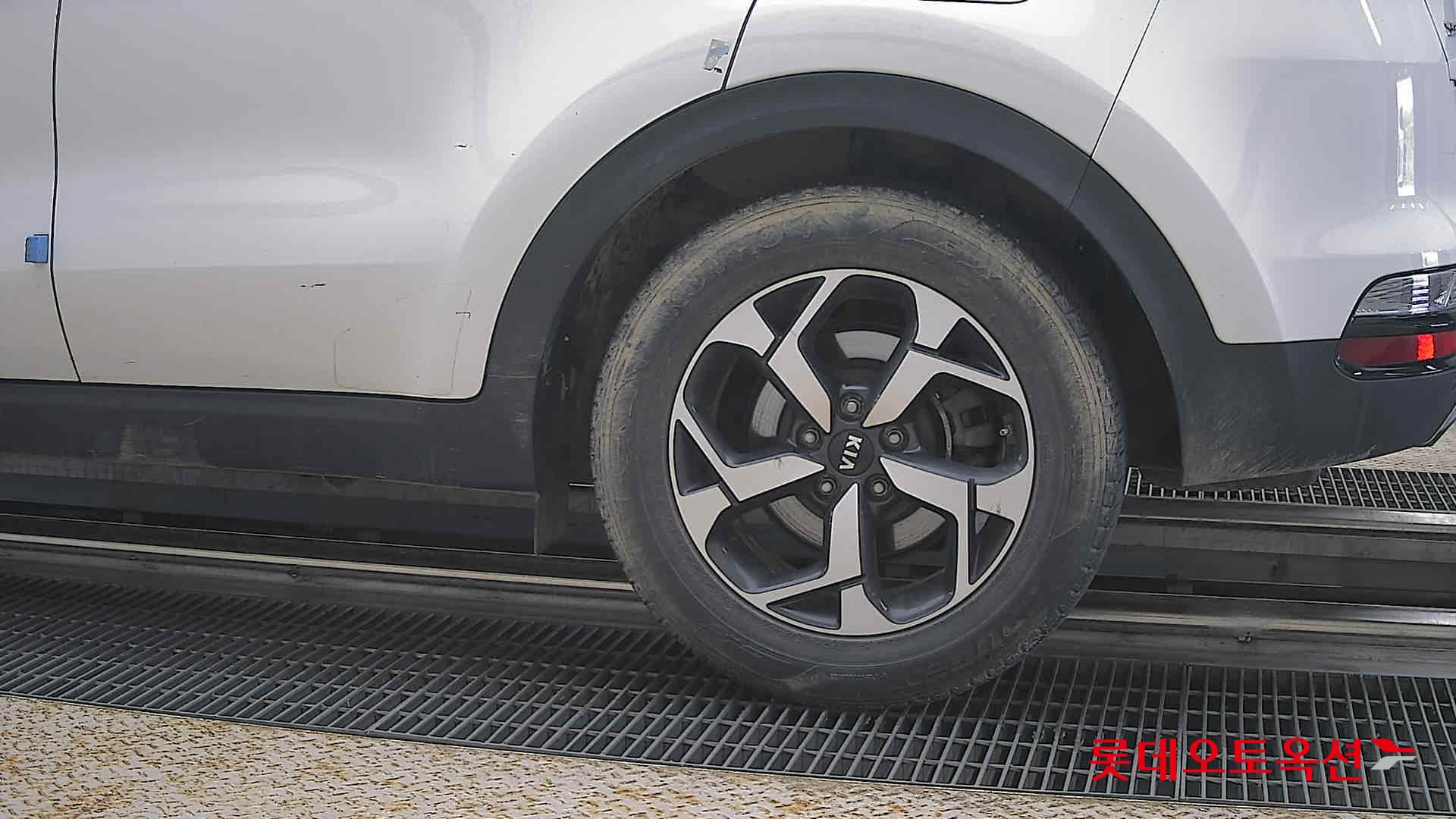 Kia Sportage - 26