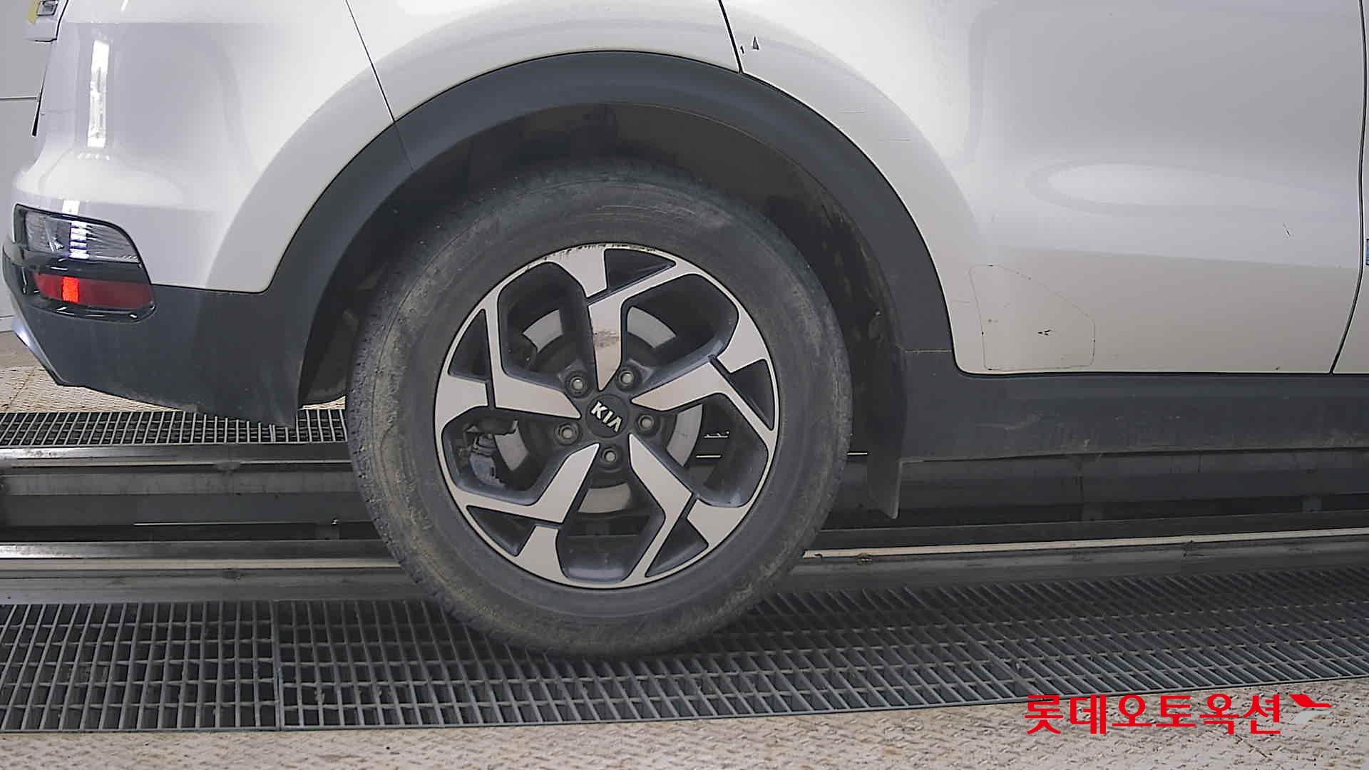 Kia Sportage - 28