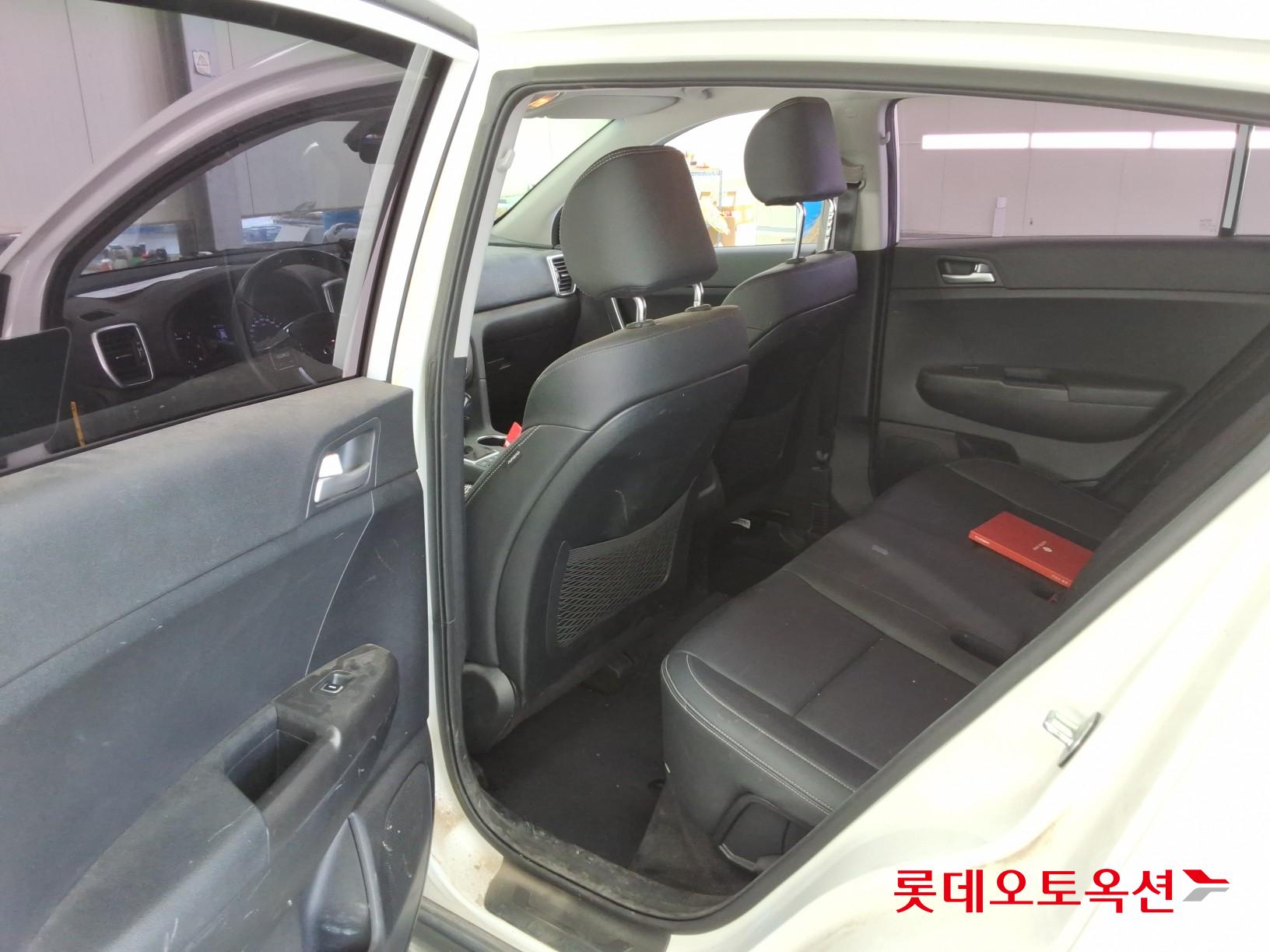 Kia Sportage - 36