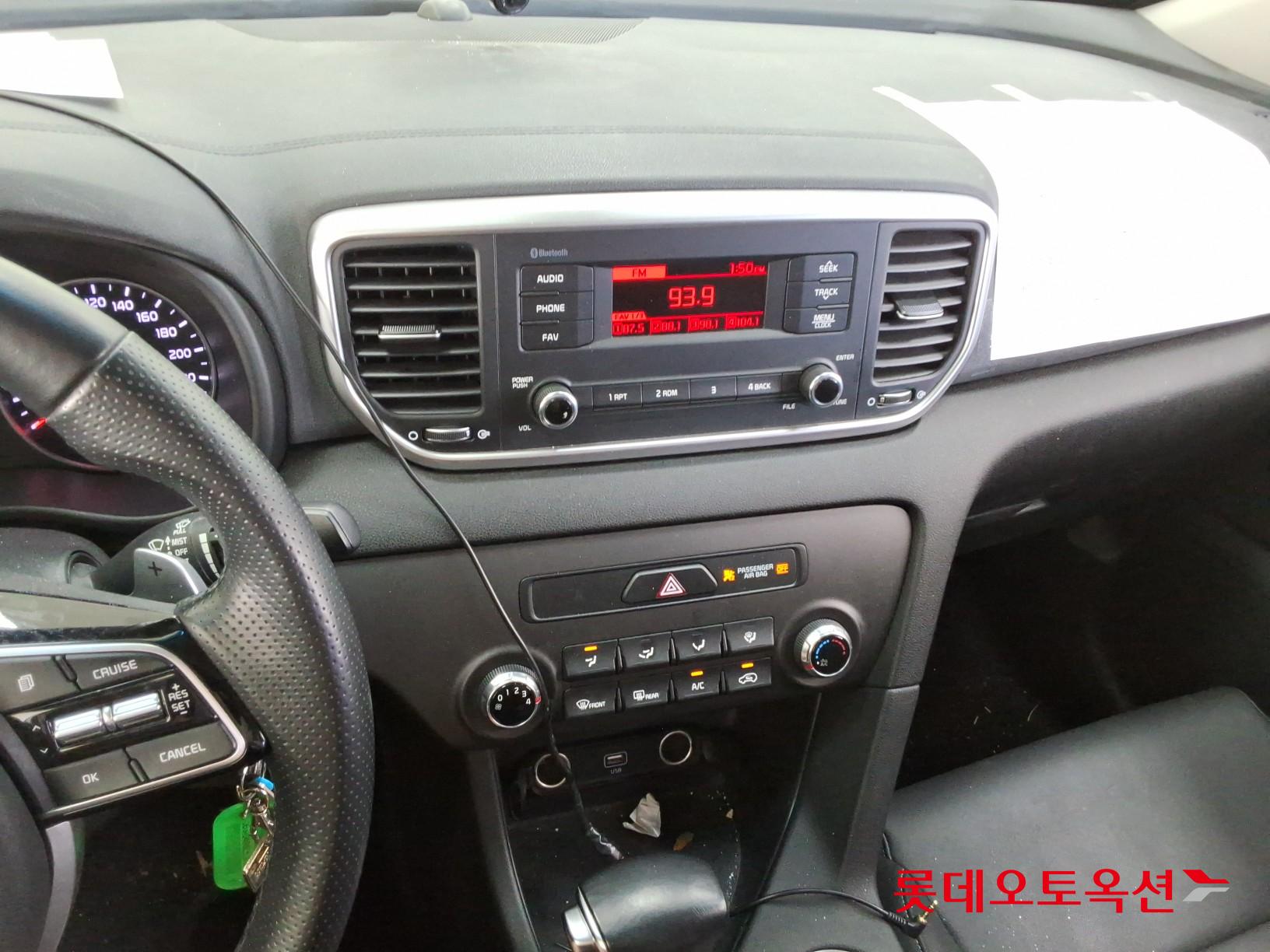 Kia Sportage - 31