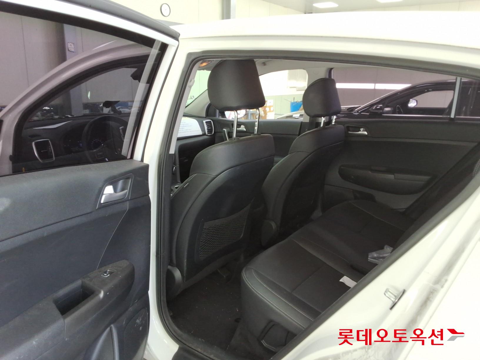 Kia Sportage - 36