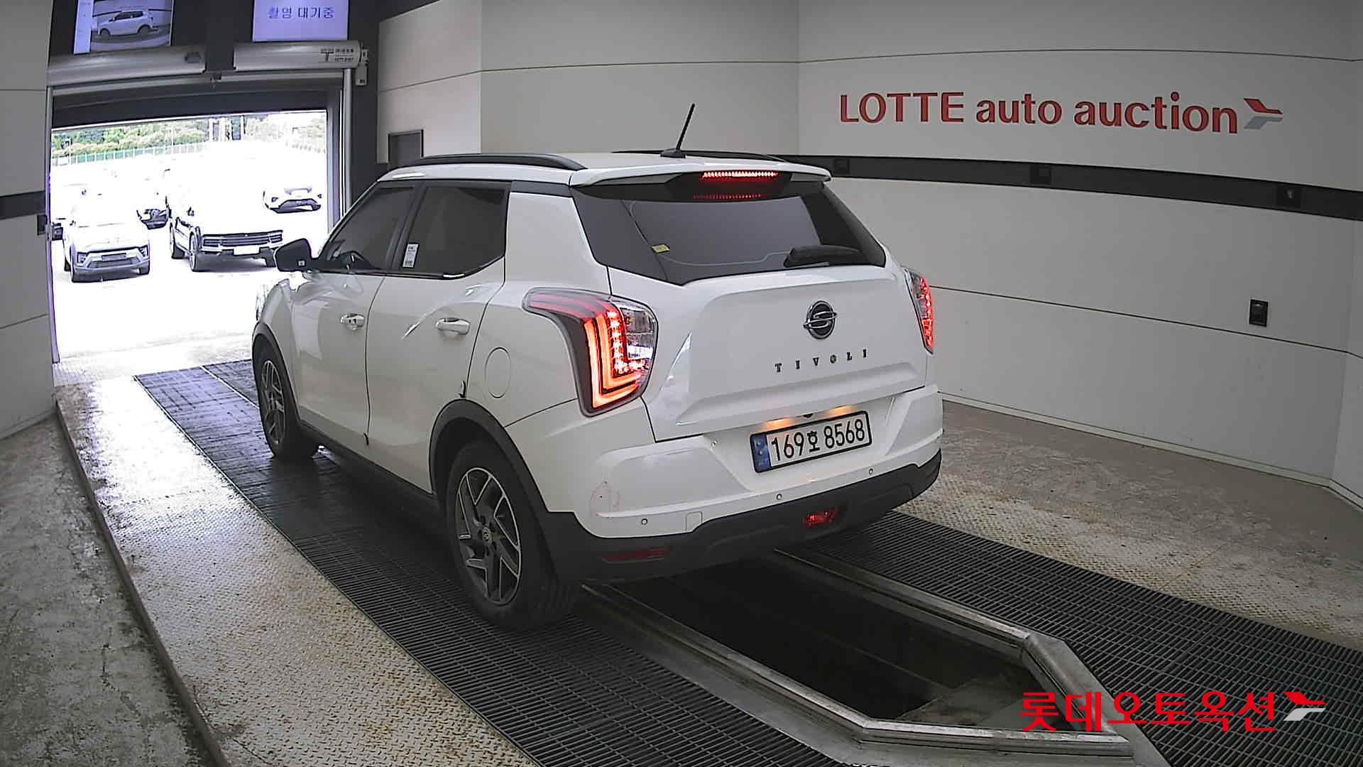 KG Mobility Tivoli - 4