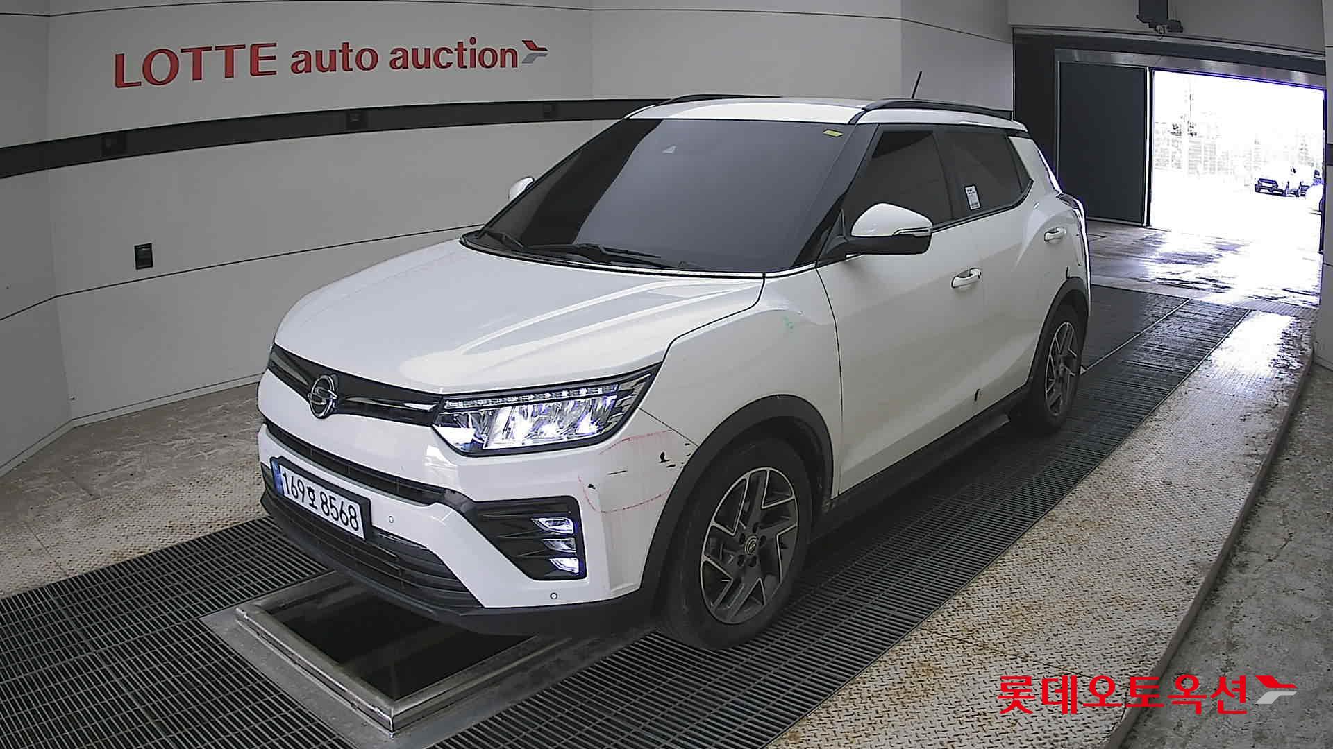 KG Mobility Tivoli - 3