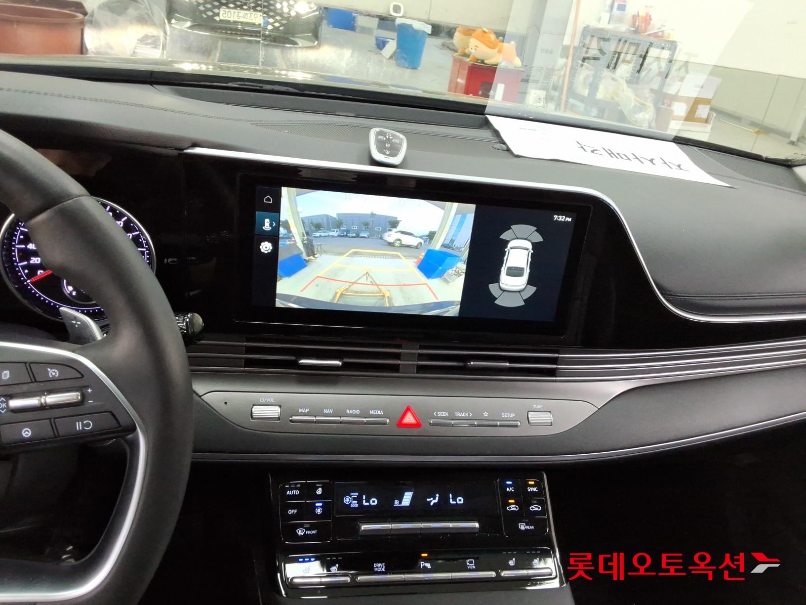 Hyundai Grandeur - 34