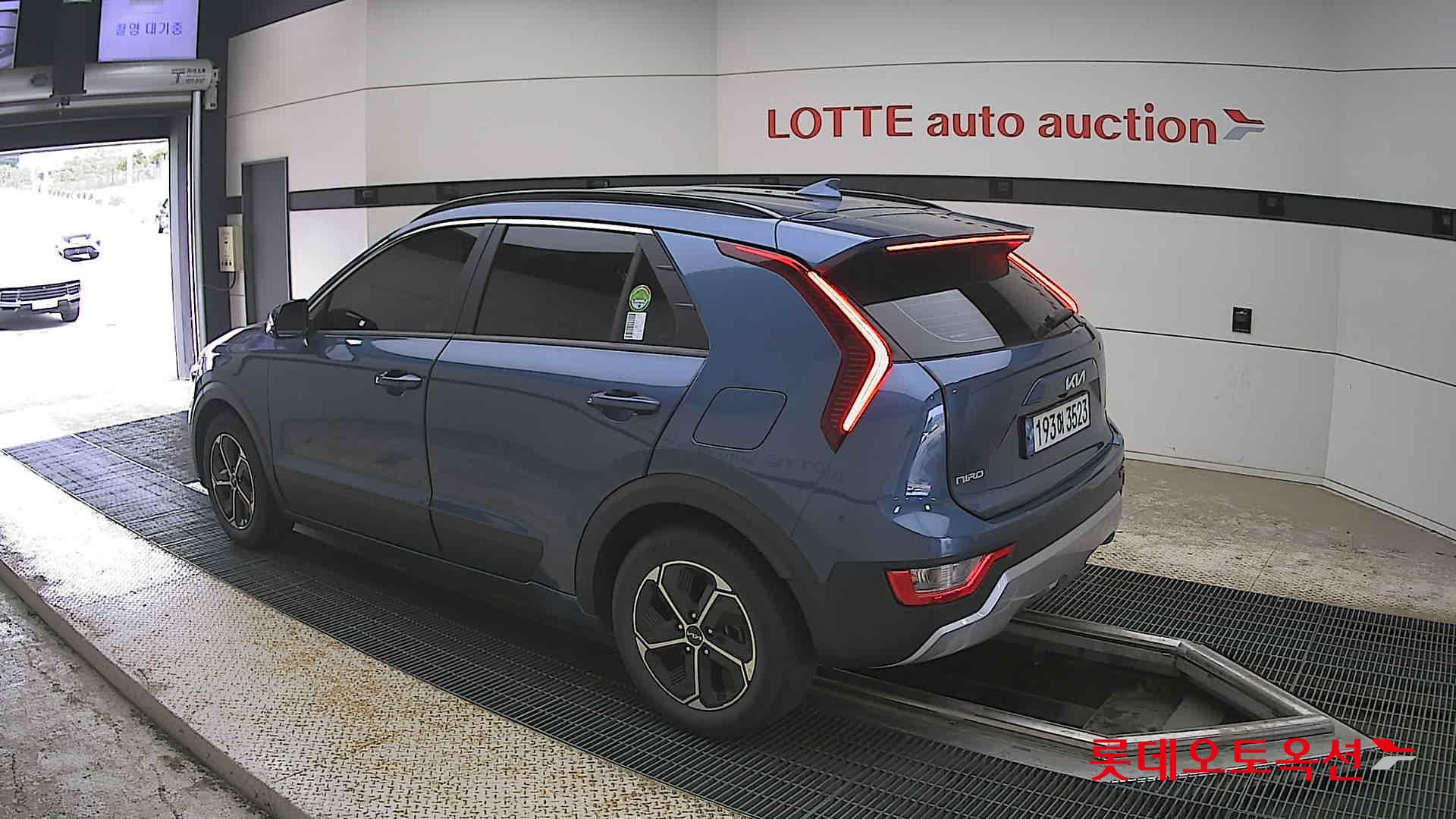 Kia Niro - 15