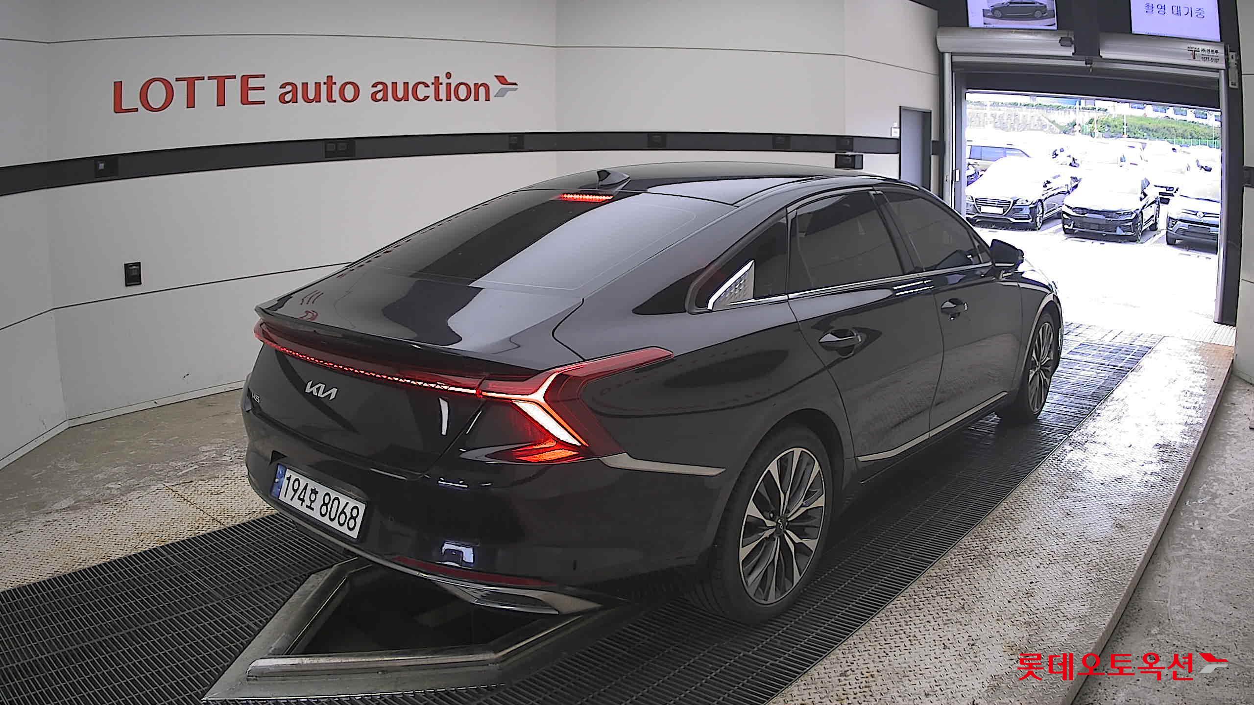 Kia K8 - 5