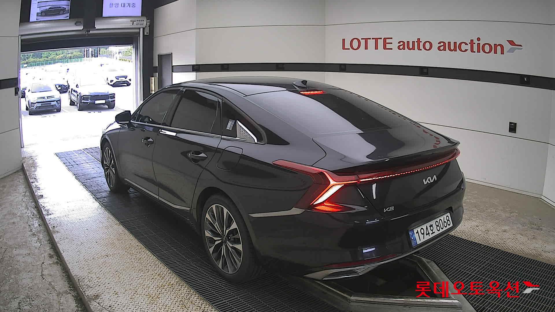 Kia K8 - 4