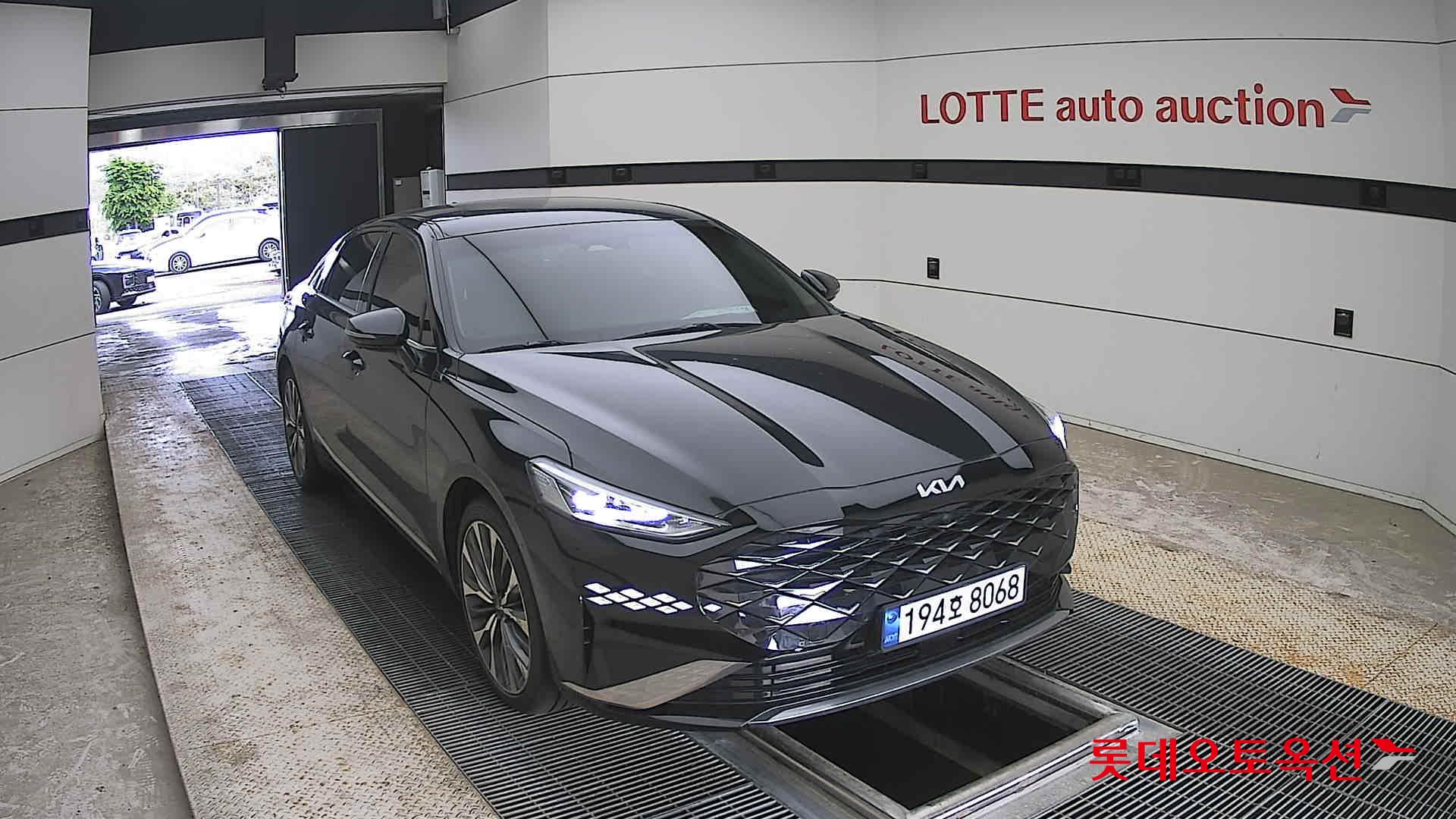 Kia K8 - 24