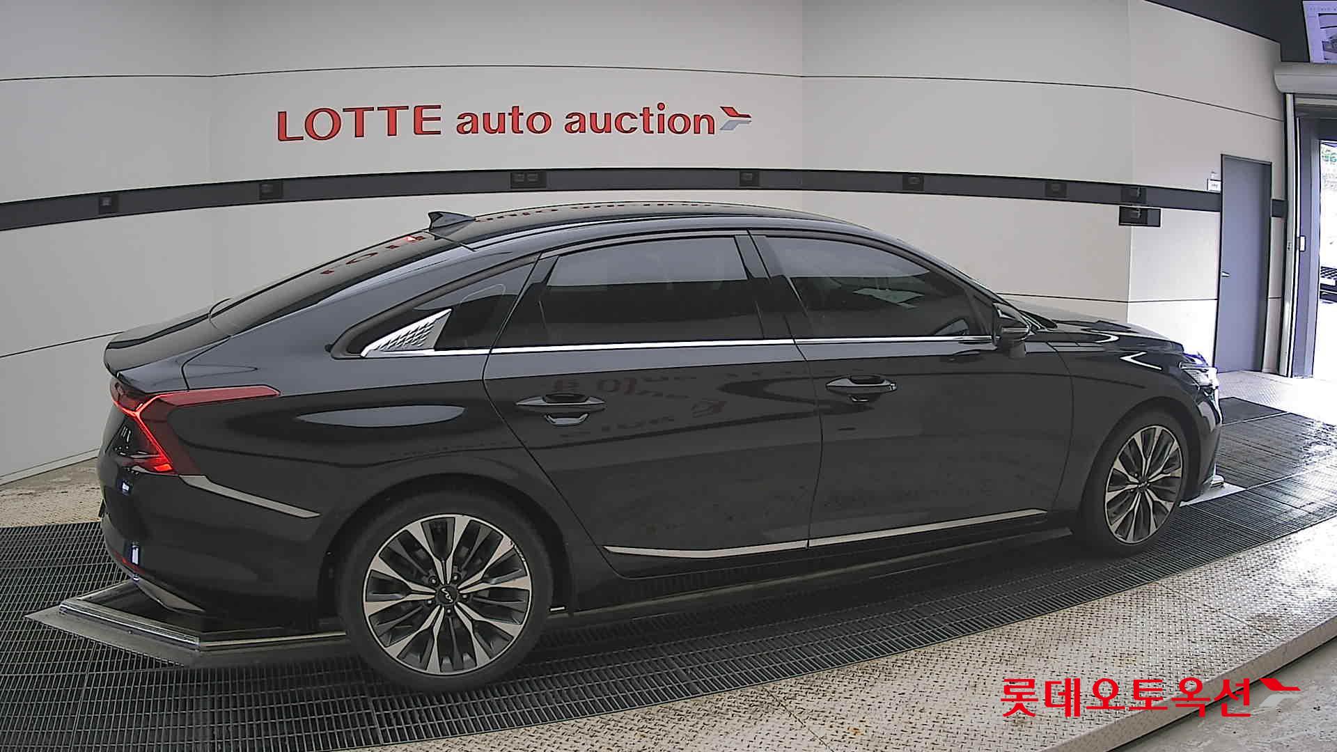 Kia K8 - 20