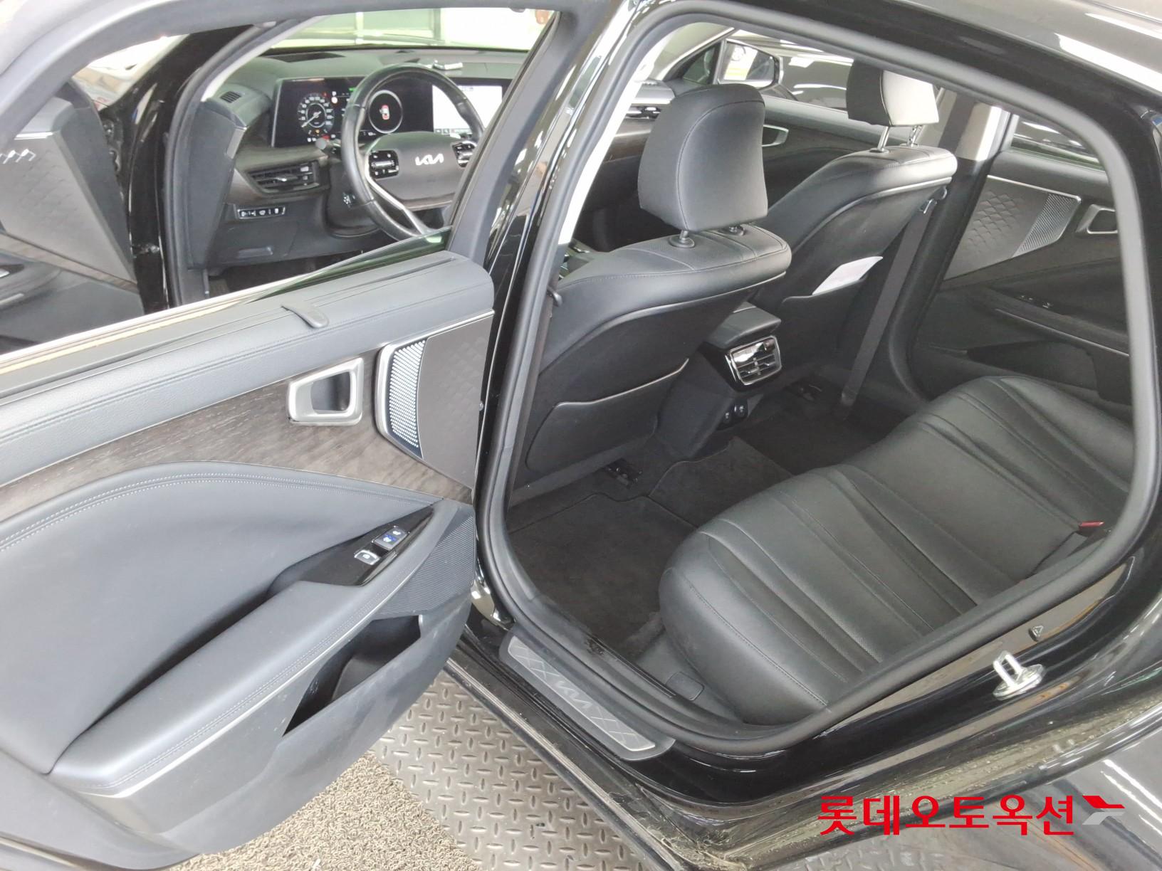 Kia K8 - 37