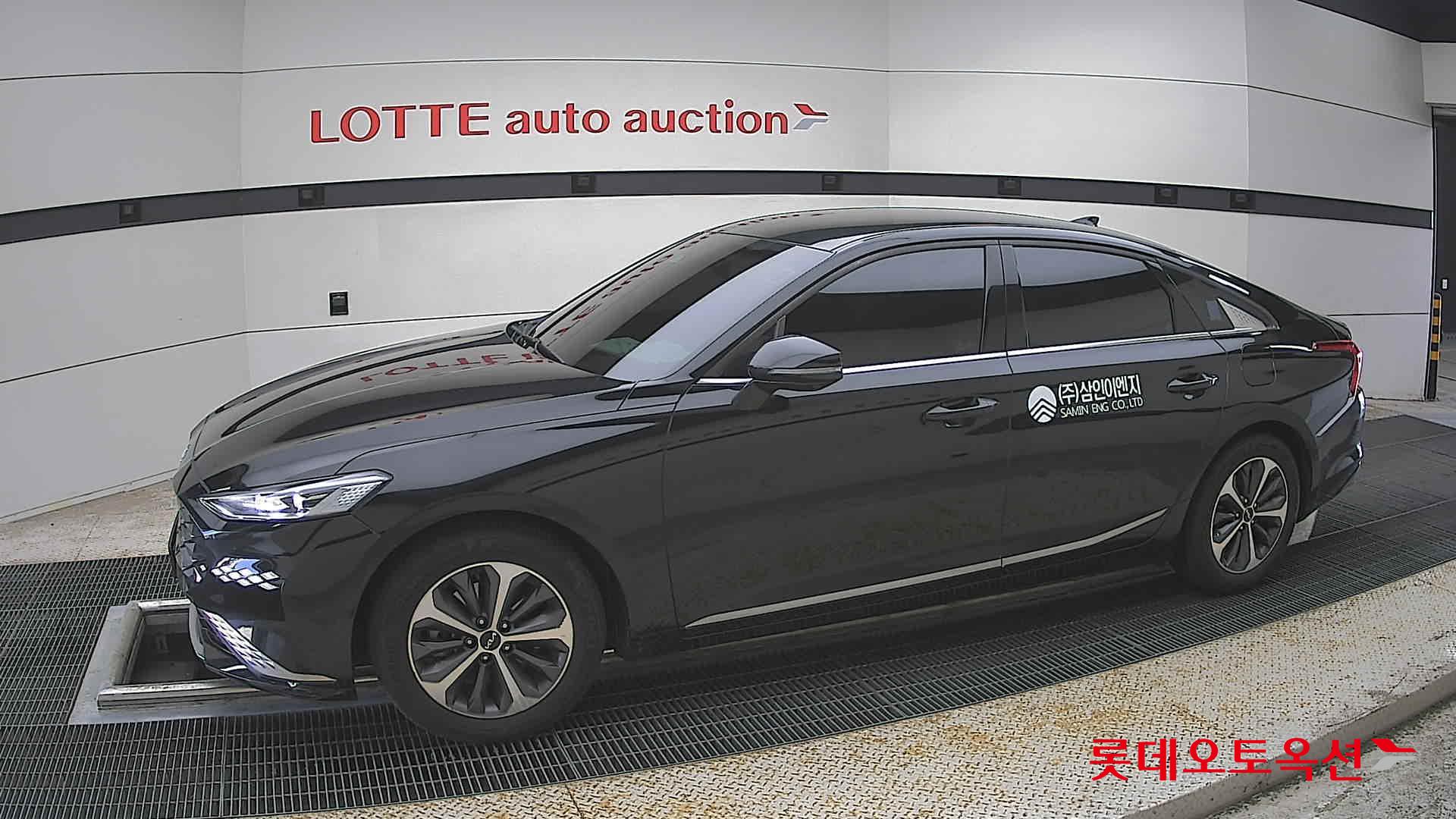 Kia K8 - 12