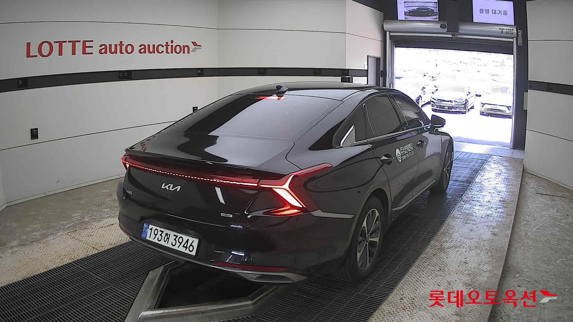 Kia K8 - 18