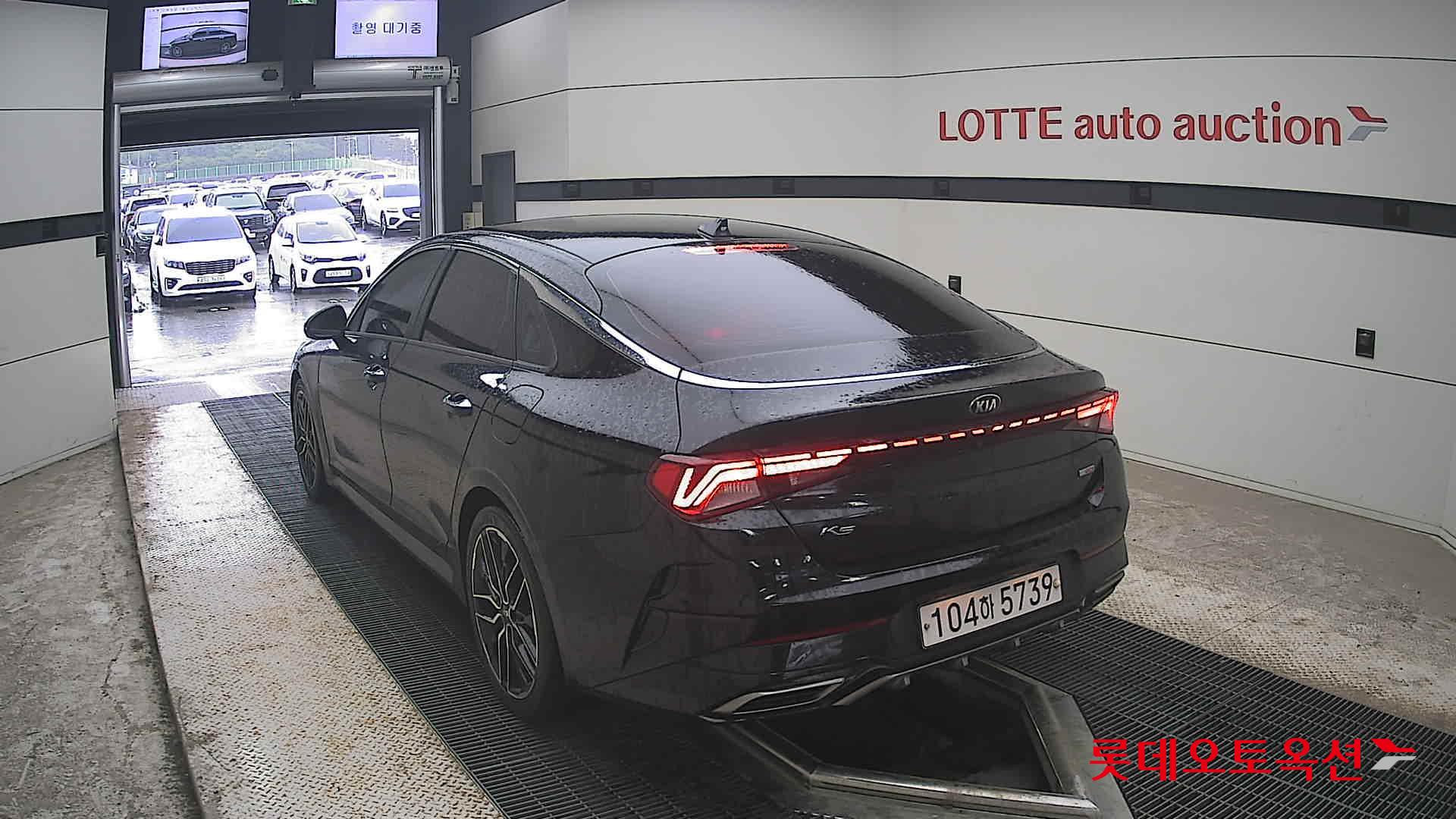 2020 - kia k5