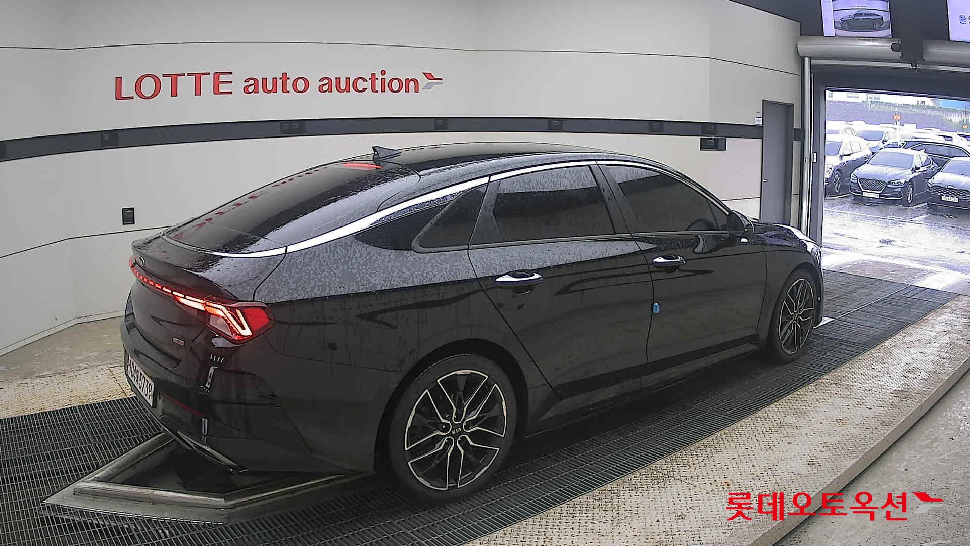 2020 - kia k5