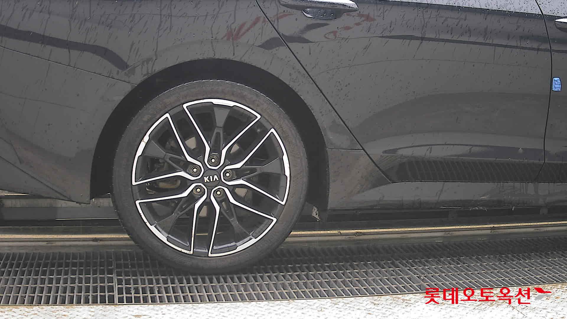 2020 - kia k5