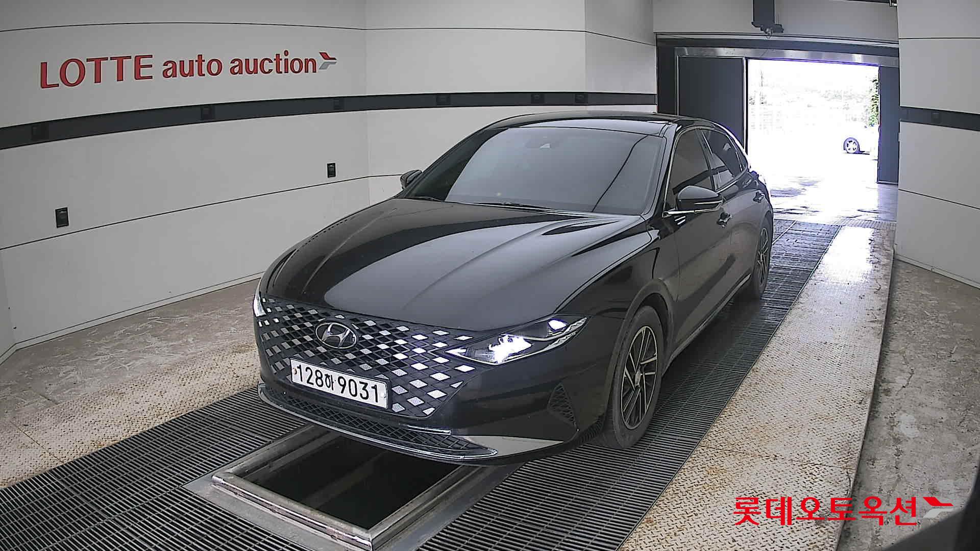 2020 - hyundai grandeur