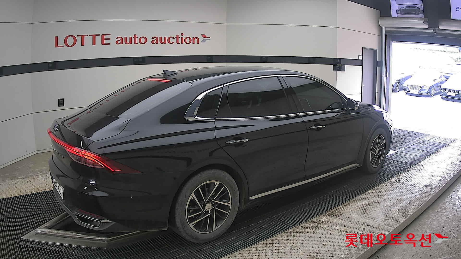 2020 - hyundai grandeur