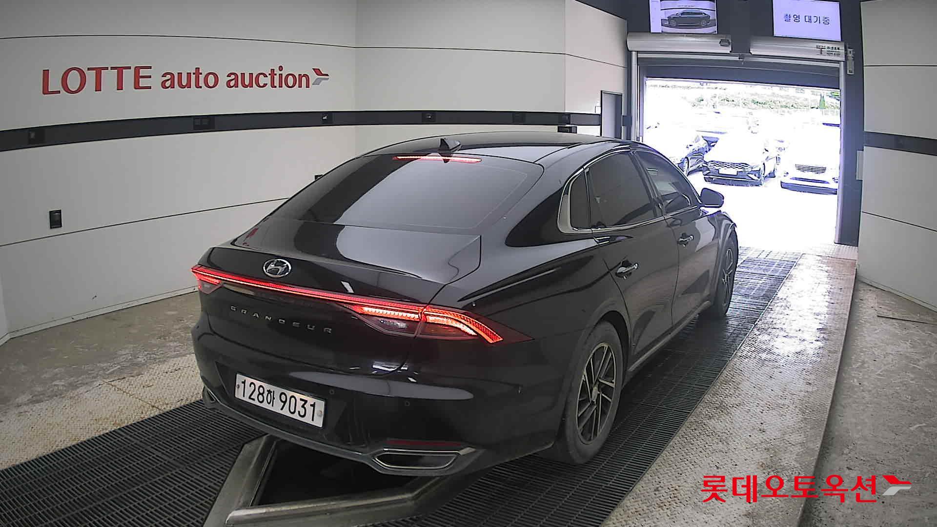2020 - hyundai grandeur