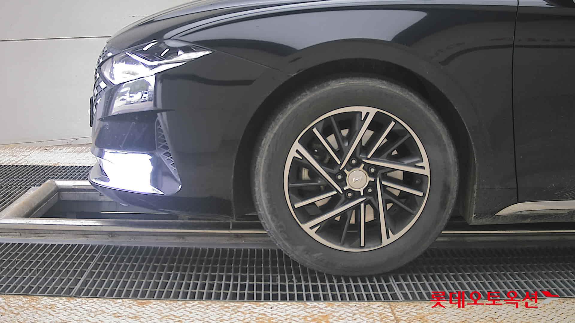 2020 - hyundai grandeur