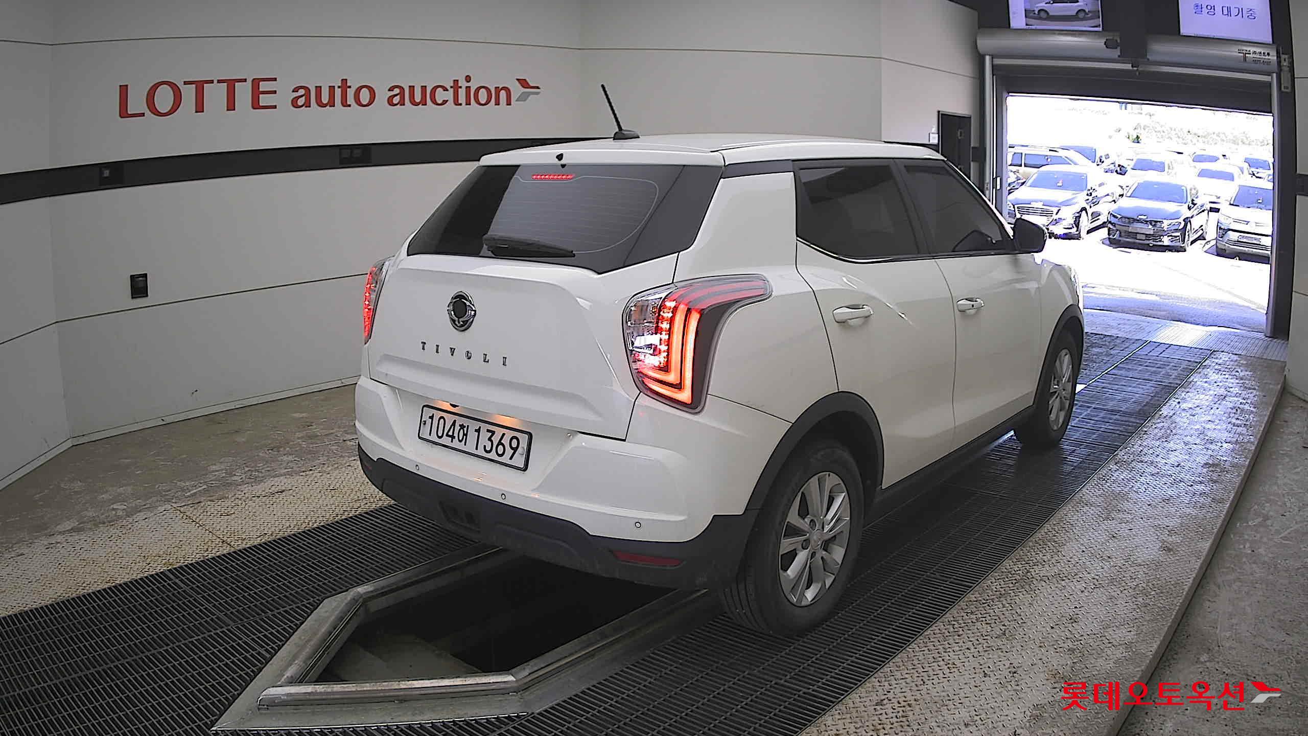KG Mobility Tivoli - 5