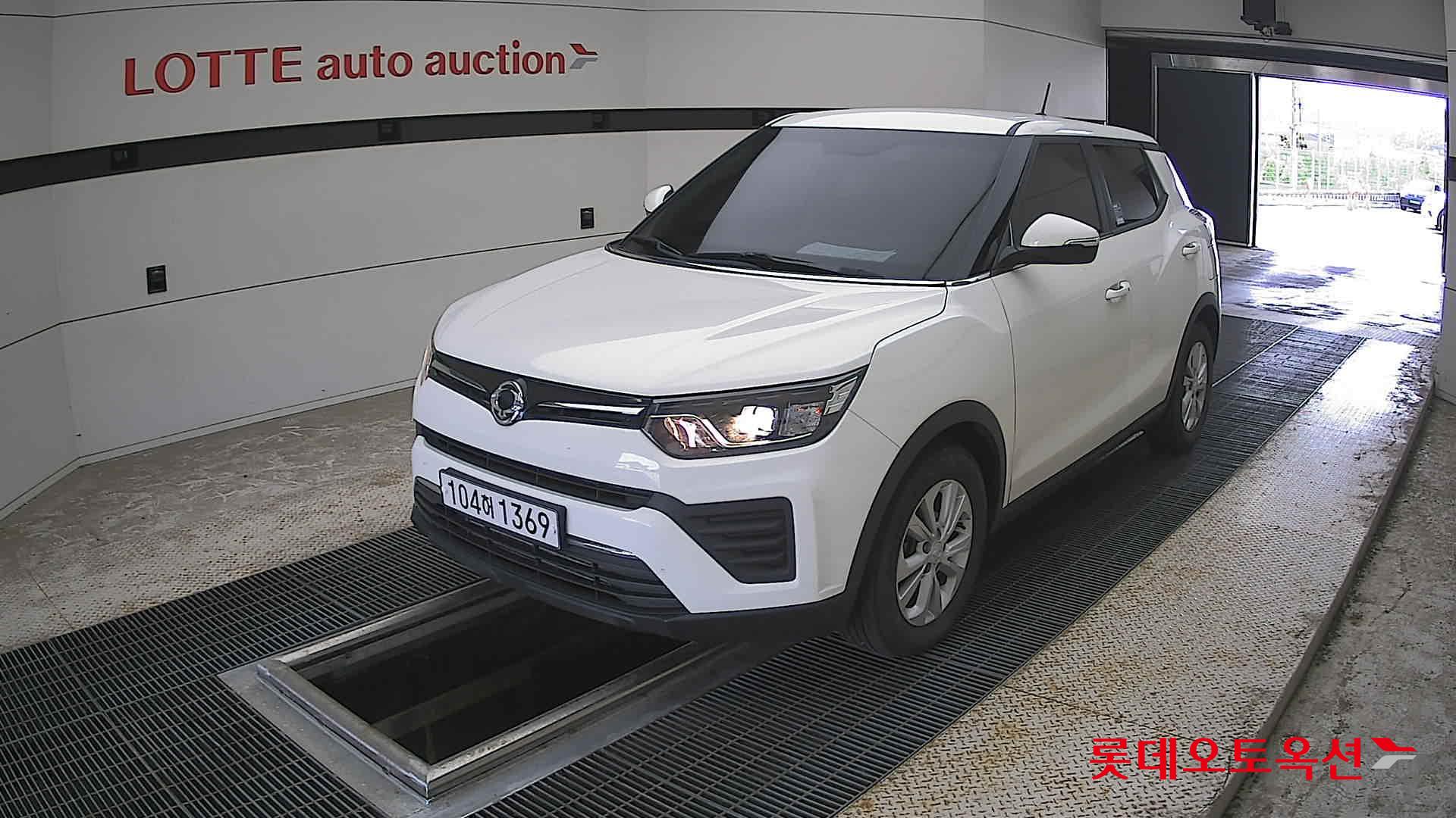 KG Mobility Tivoli - 3
