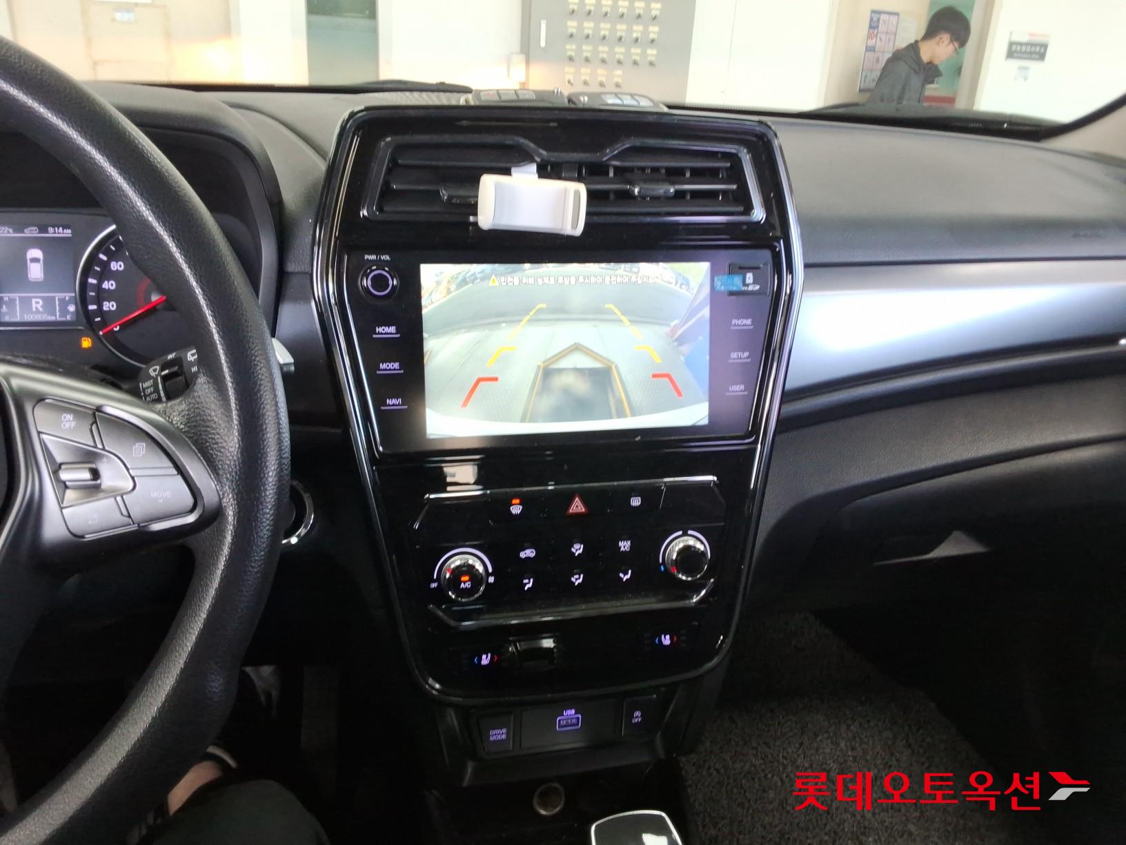 KG Mobility Tivoli - 32