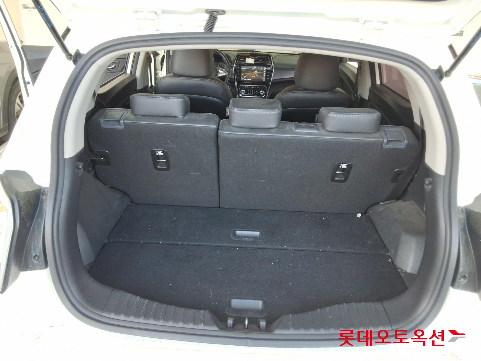 KG Mobility Tivoli - 9